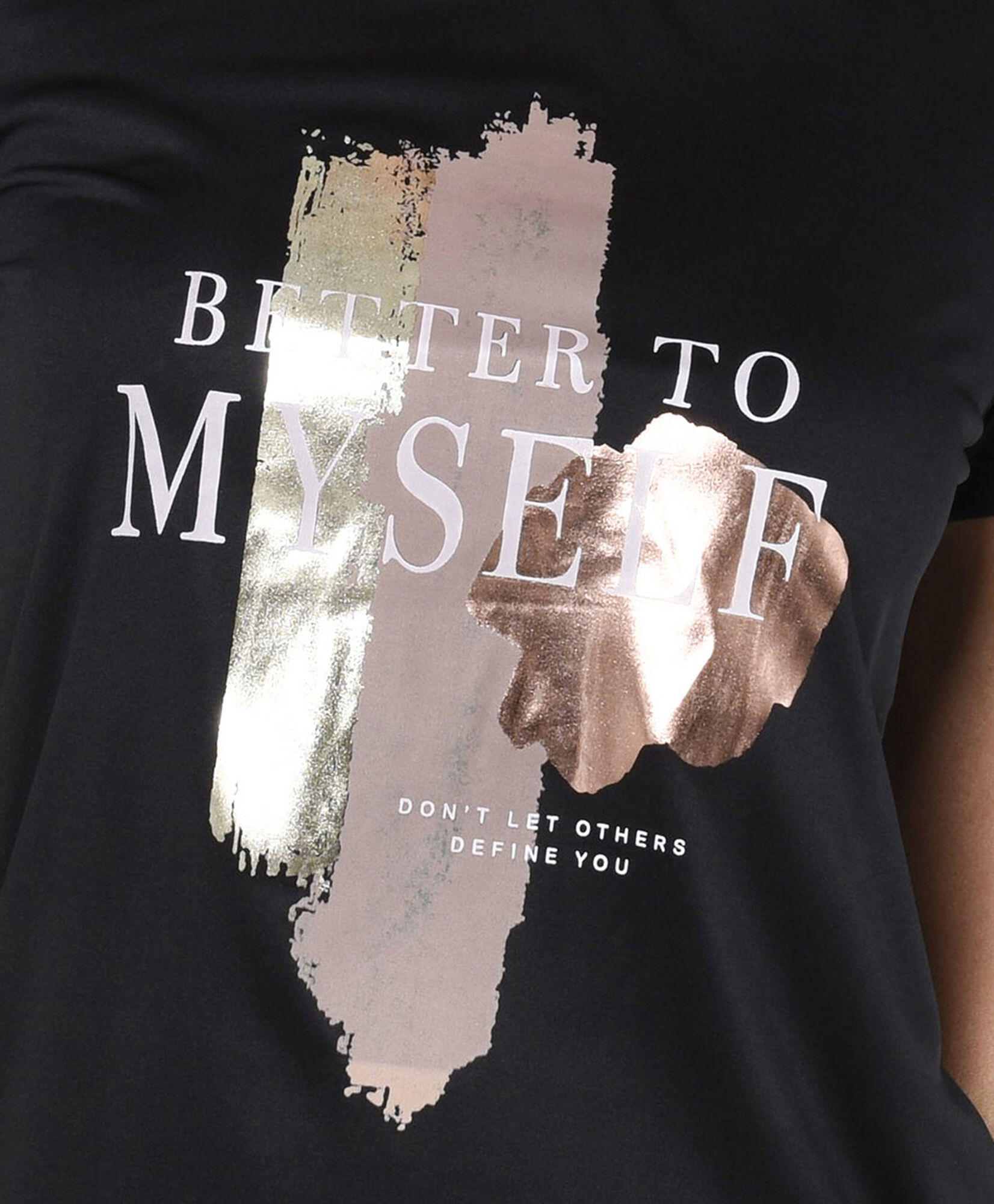 Polera deportiva mujer pintura brillante Polera deportiva mujer pintura brillante