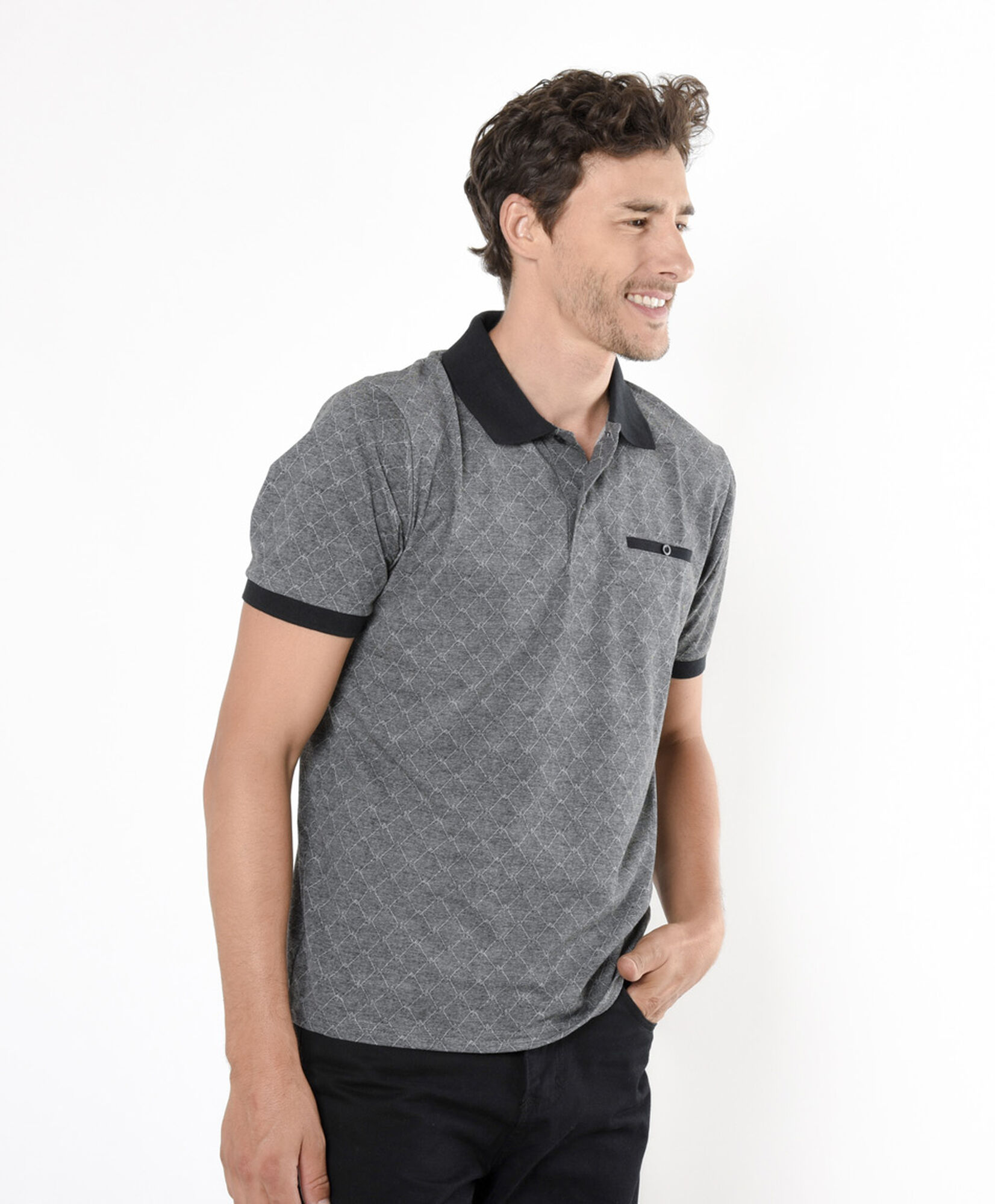 Polera hombre rombos cuello piqué Polera hombre rombos cuello piqué