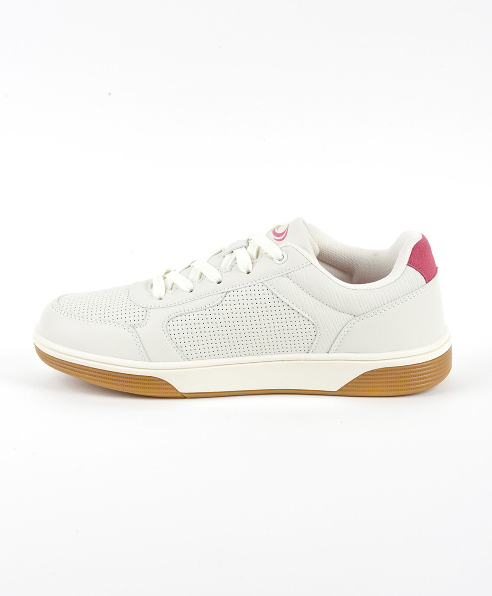 Zapatilla mujer calada Zapatilla mujer calada