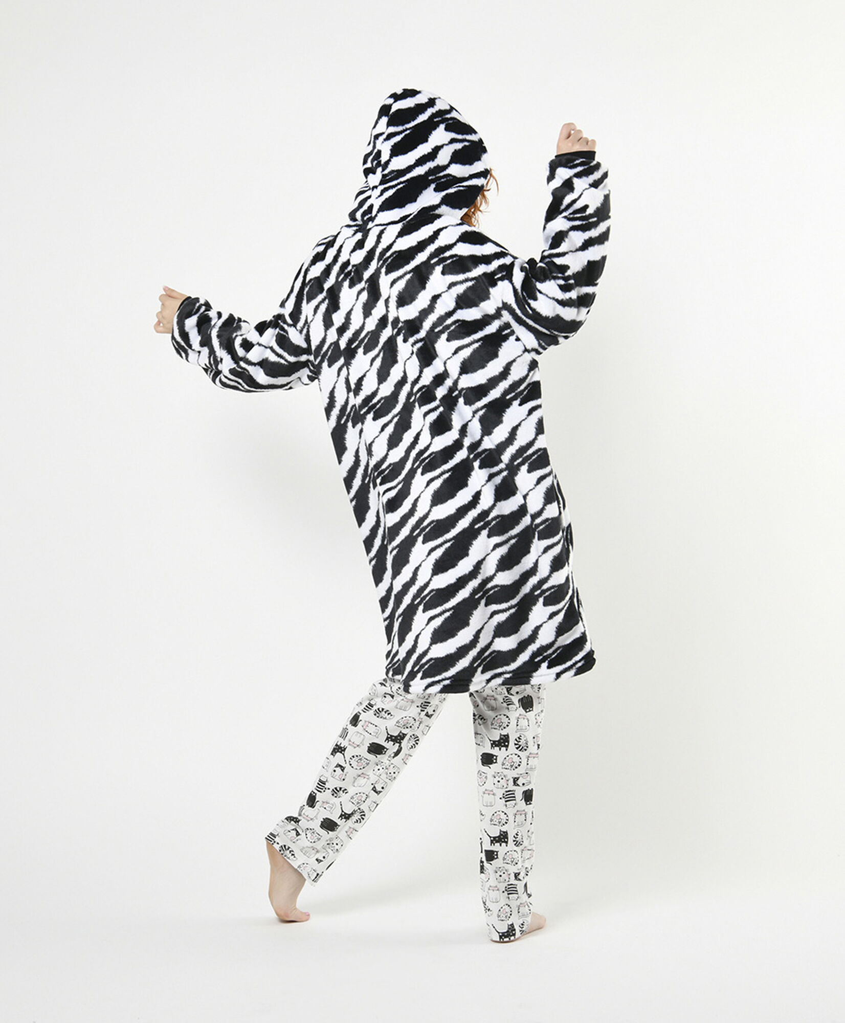 Polerón manta mujer animal print Polerón manta mujer animal print