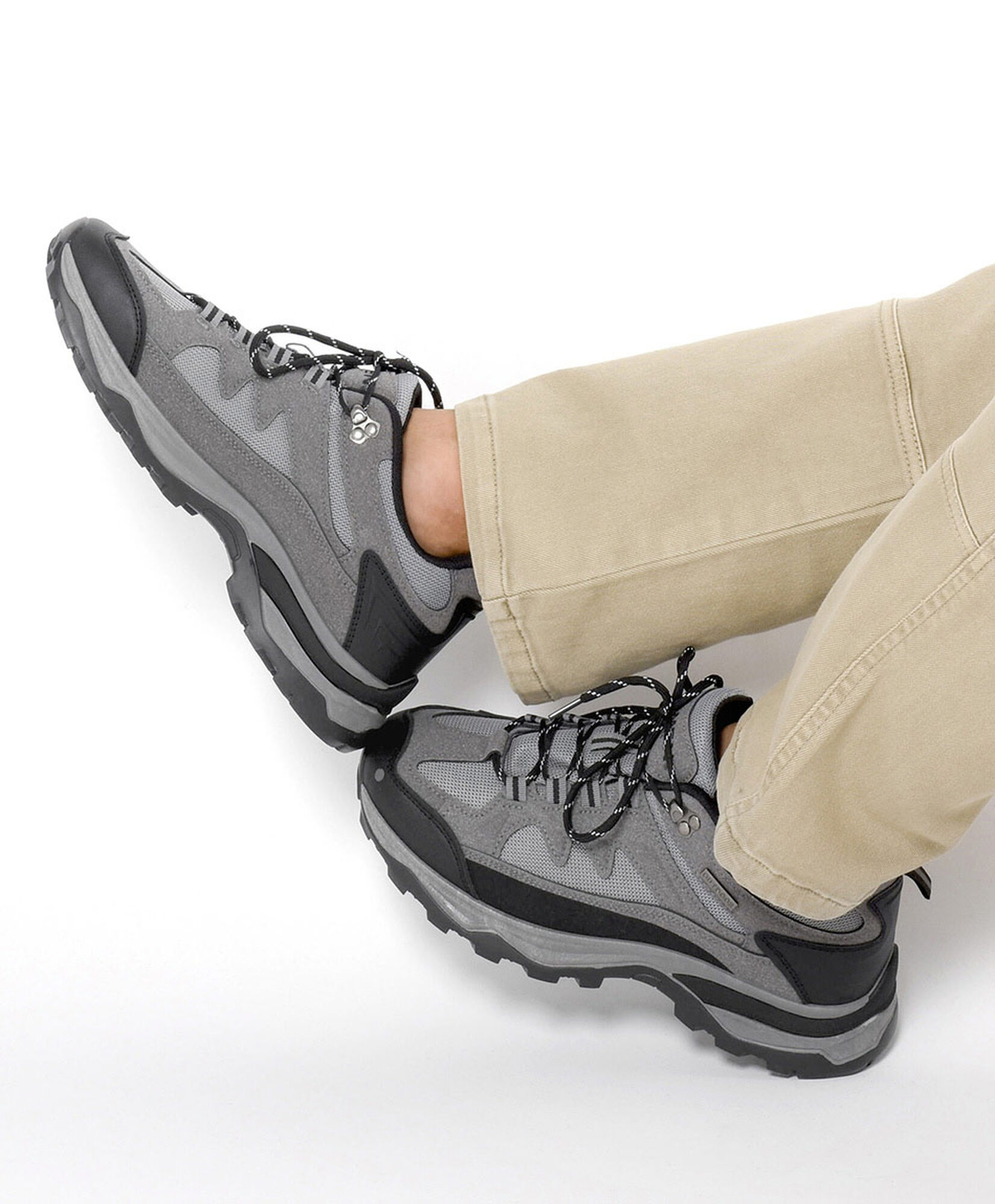 Zapato hombre outdoor gris Zapato hombre outdoor gris