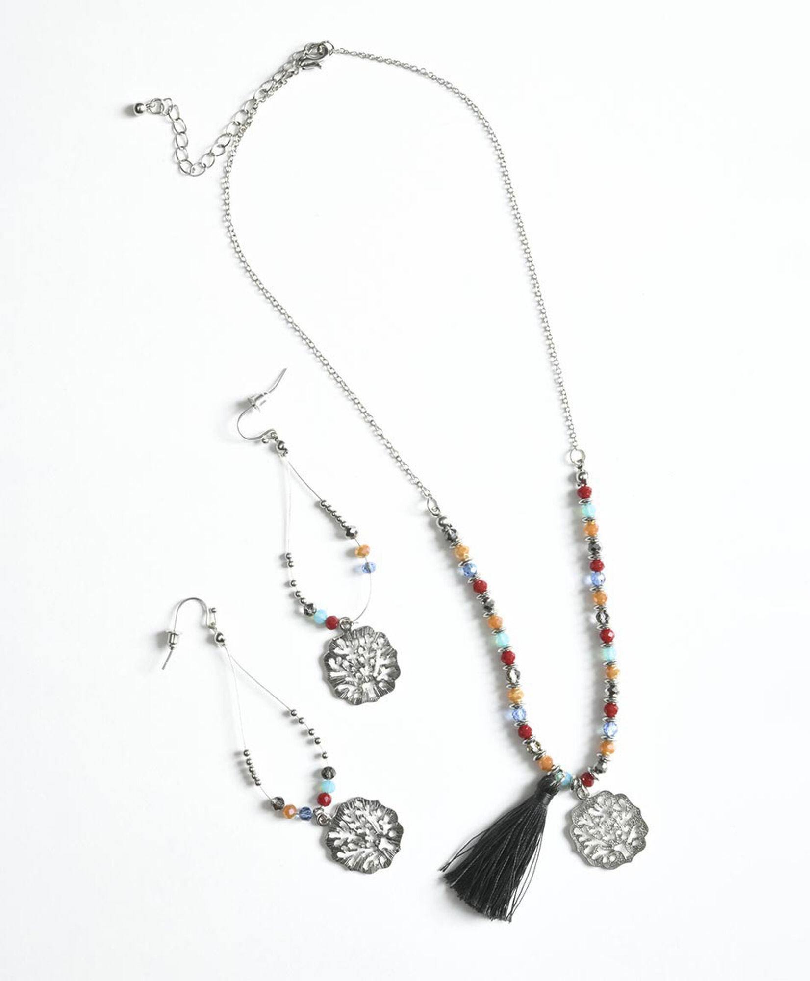 Set collar + aros mujer dijes y mostacillas Set collar + aros mujer dijes y mostacillas
