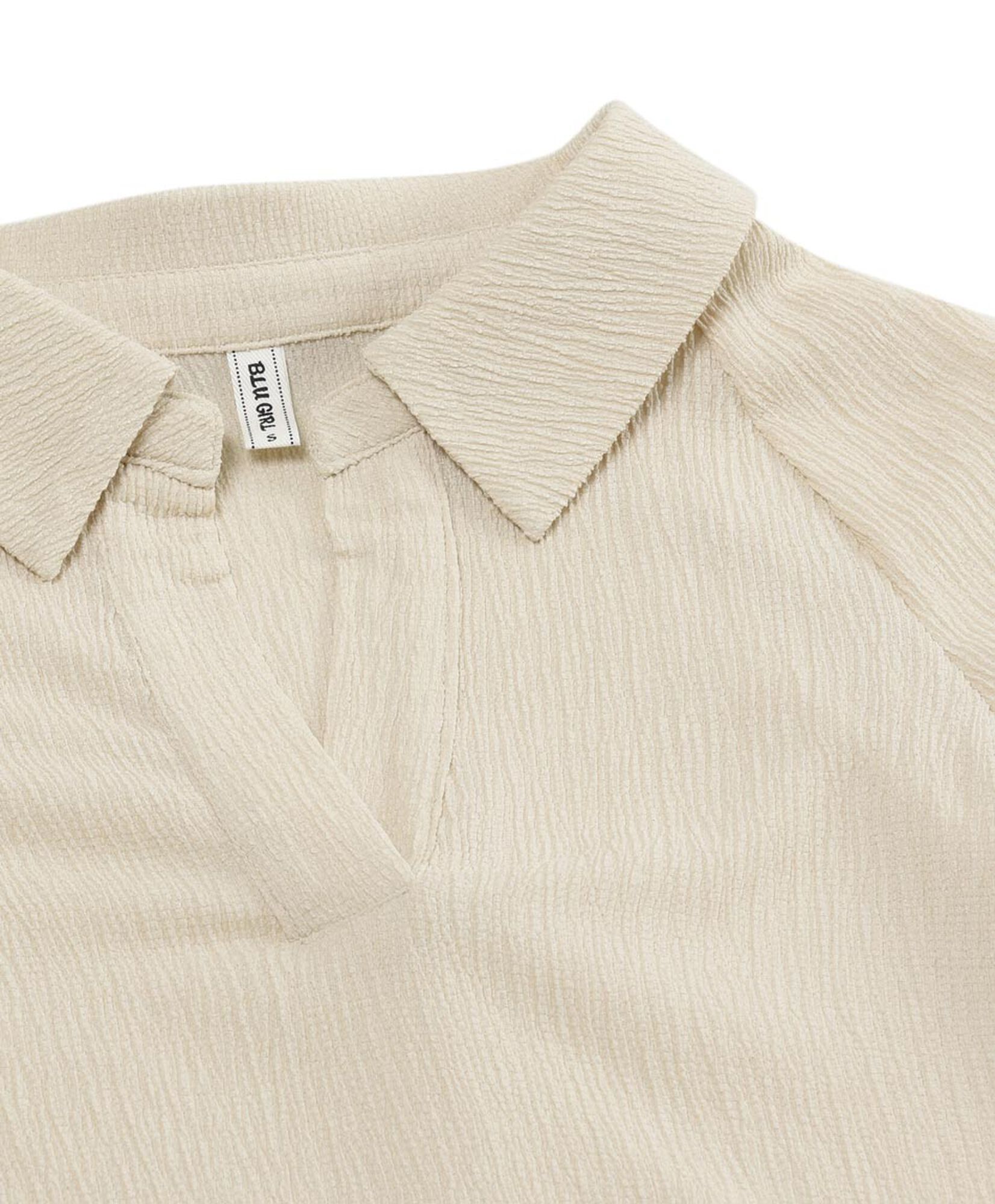 Blusa mujer texturizada con cuello Blusa mujer texturizada con cuello