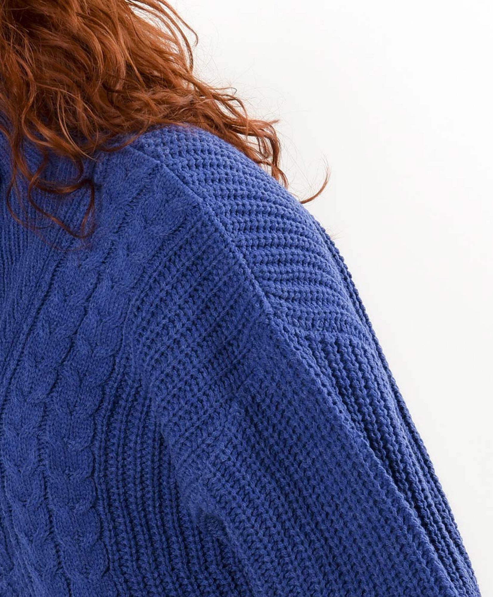Sweater mujer trenzado cuello alto Sweater mujer trenzado cuello alto
