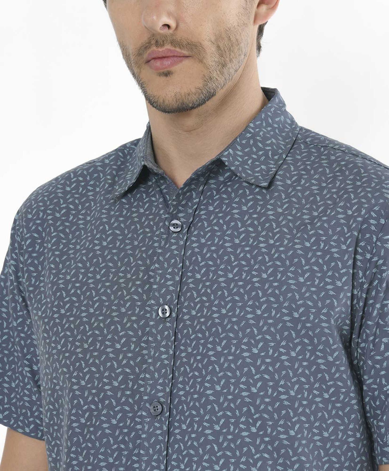 Camisa hombre hojitas Camisa hombre hojitas