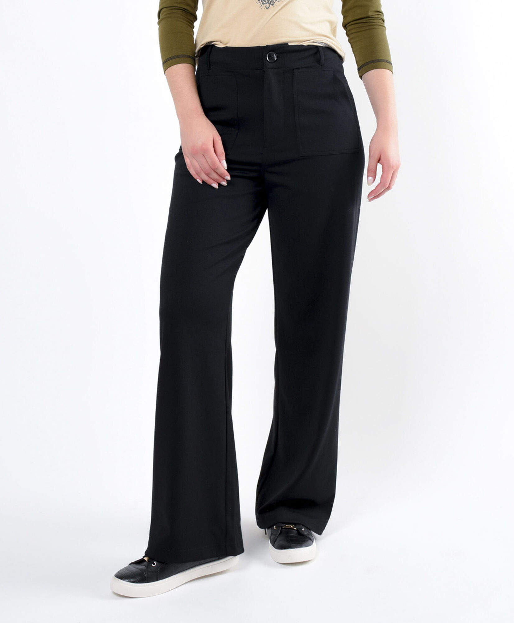 Pantalón mujer bolsillos cuadrados Pantalón mujer bolsillos cuadrados