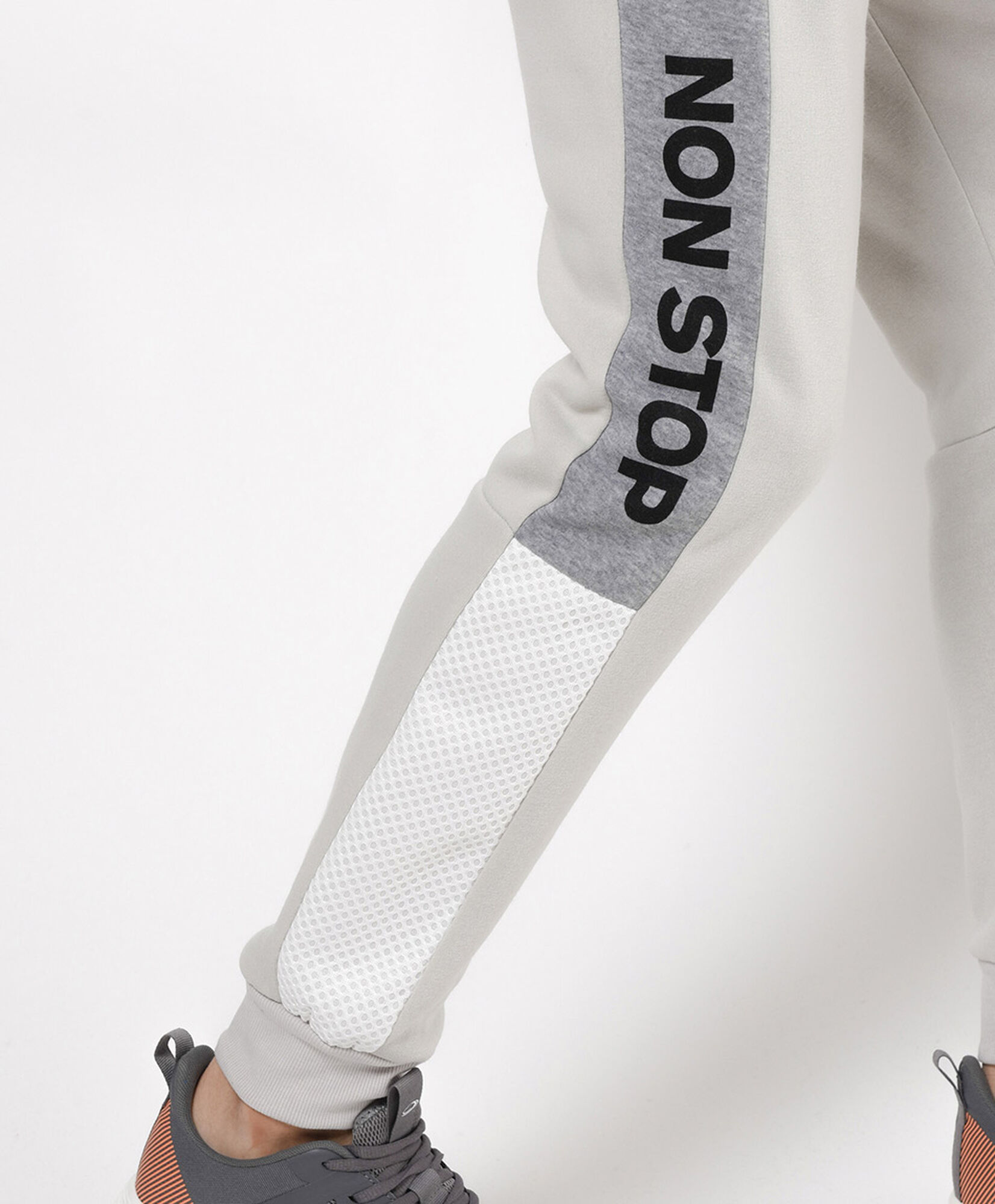 Pantalón de buzo hombre franjas laterales slim fit Pantalón de buzo hombre franjas laterales slim fit