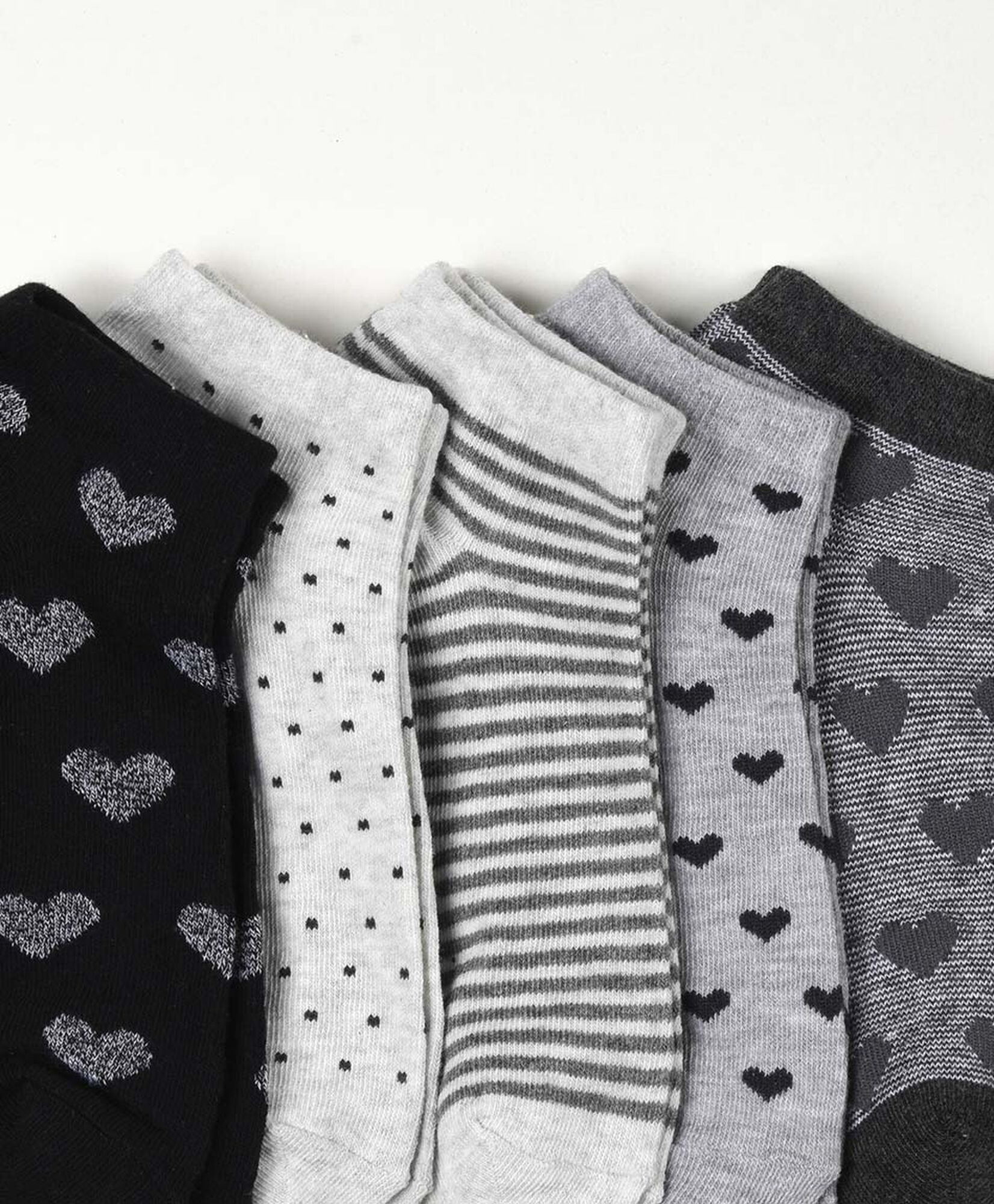 Pack 5 calcetines mujer cortos líneas y corazones Pack 5 calcetines mujer cortos líneas y corazones