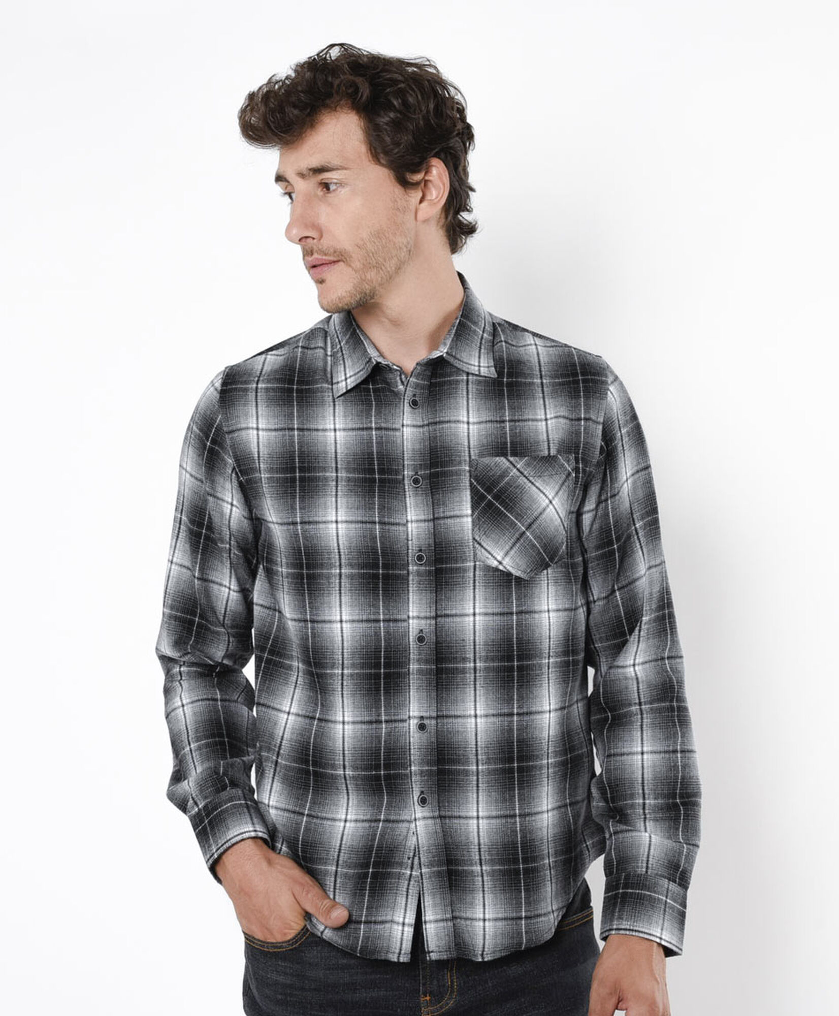 Camisa hombre franela negra Camisa hombre franela negra