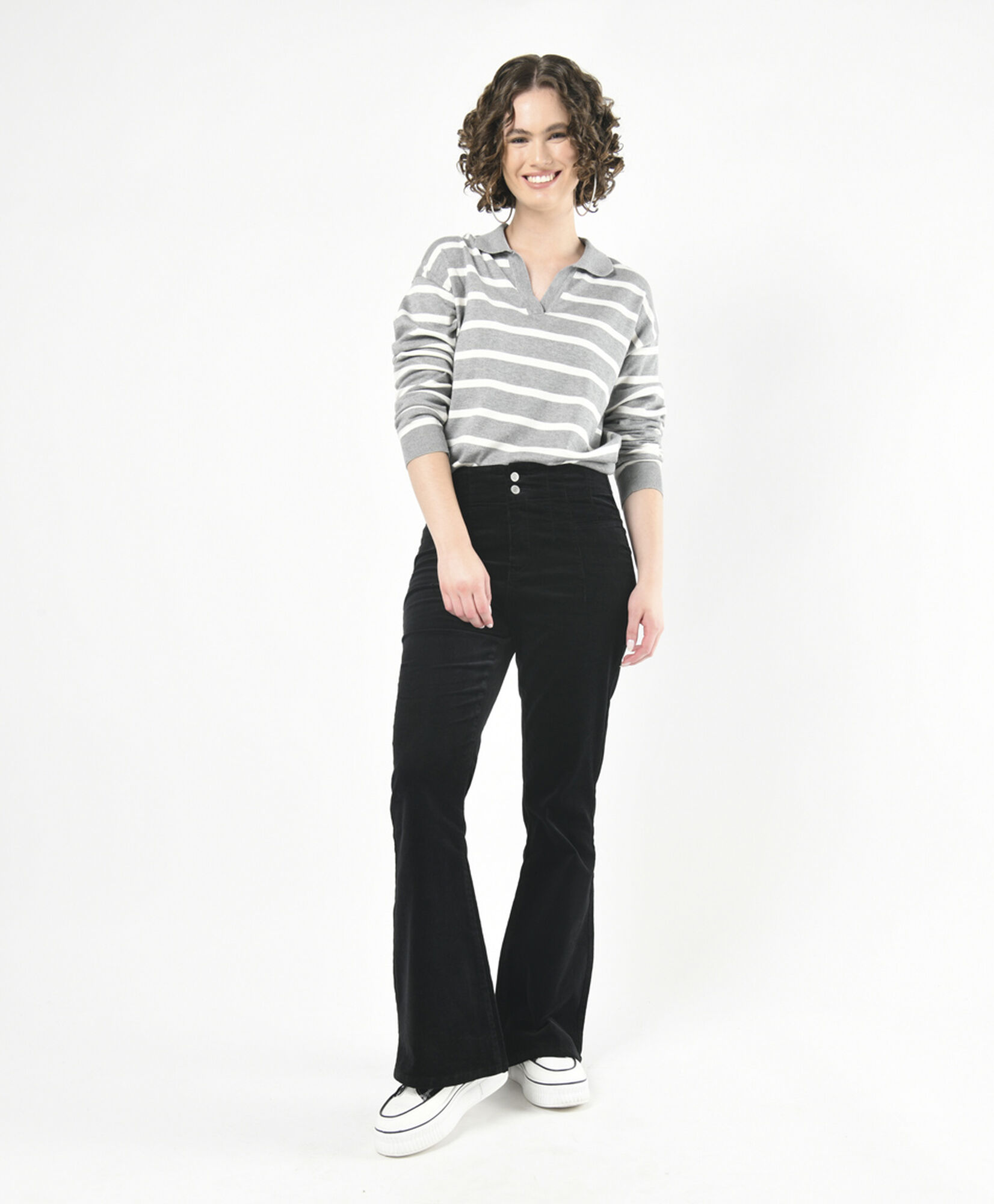 Pantalón mujer corderoy flare Pantalón mujer corderoy flare