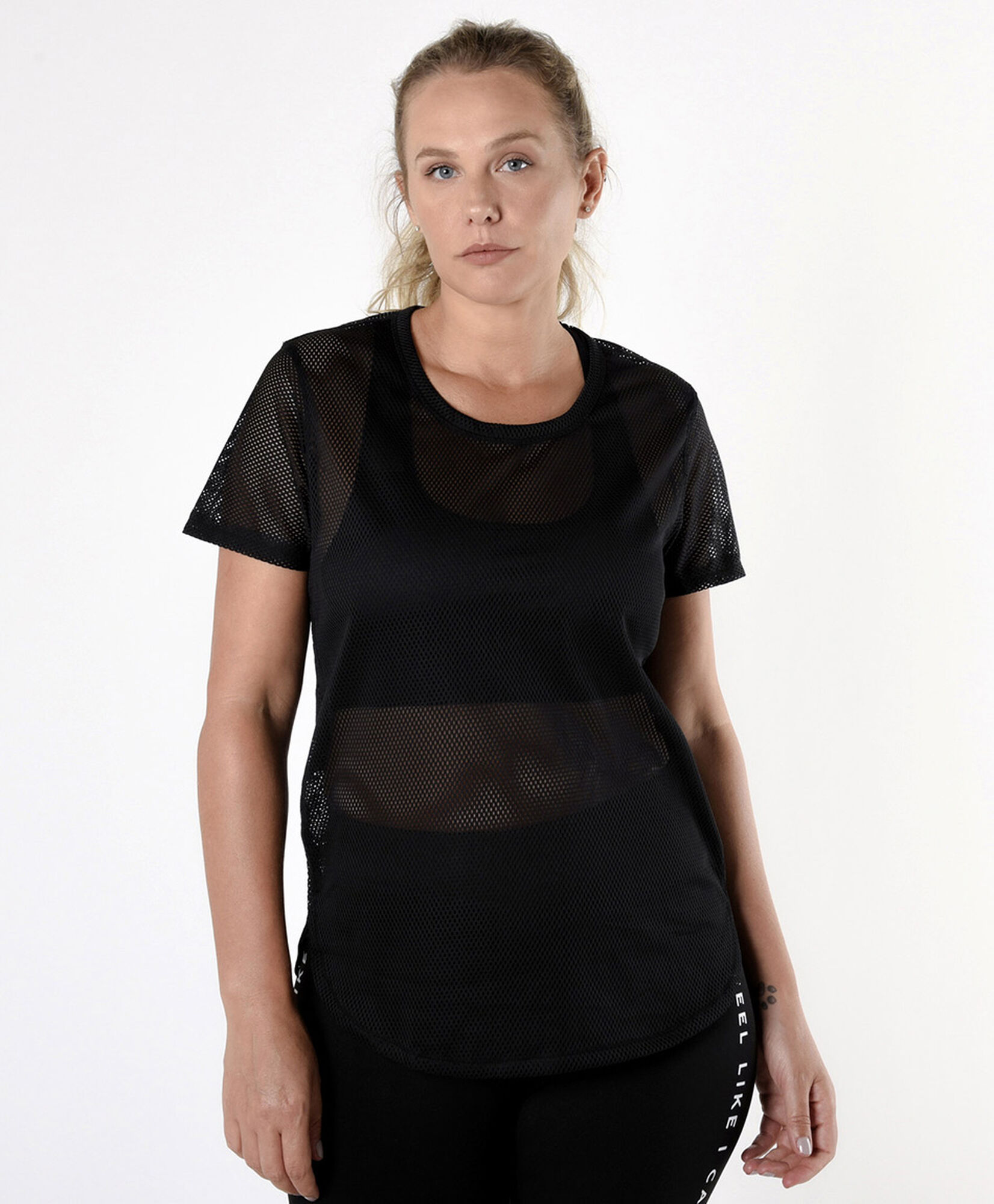 Polera deportiva mujer transparencia Polera deportiva mujer transparencia