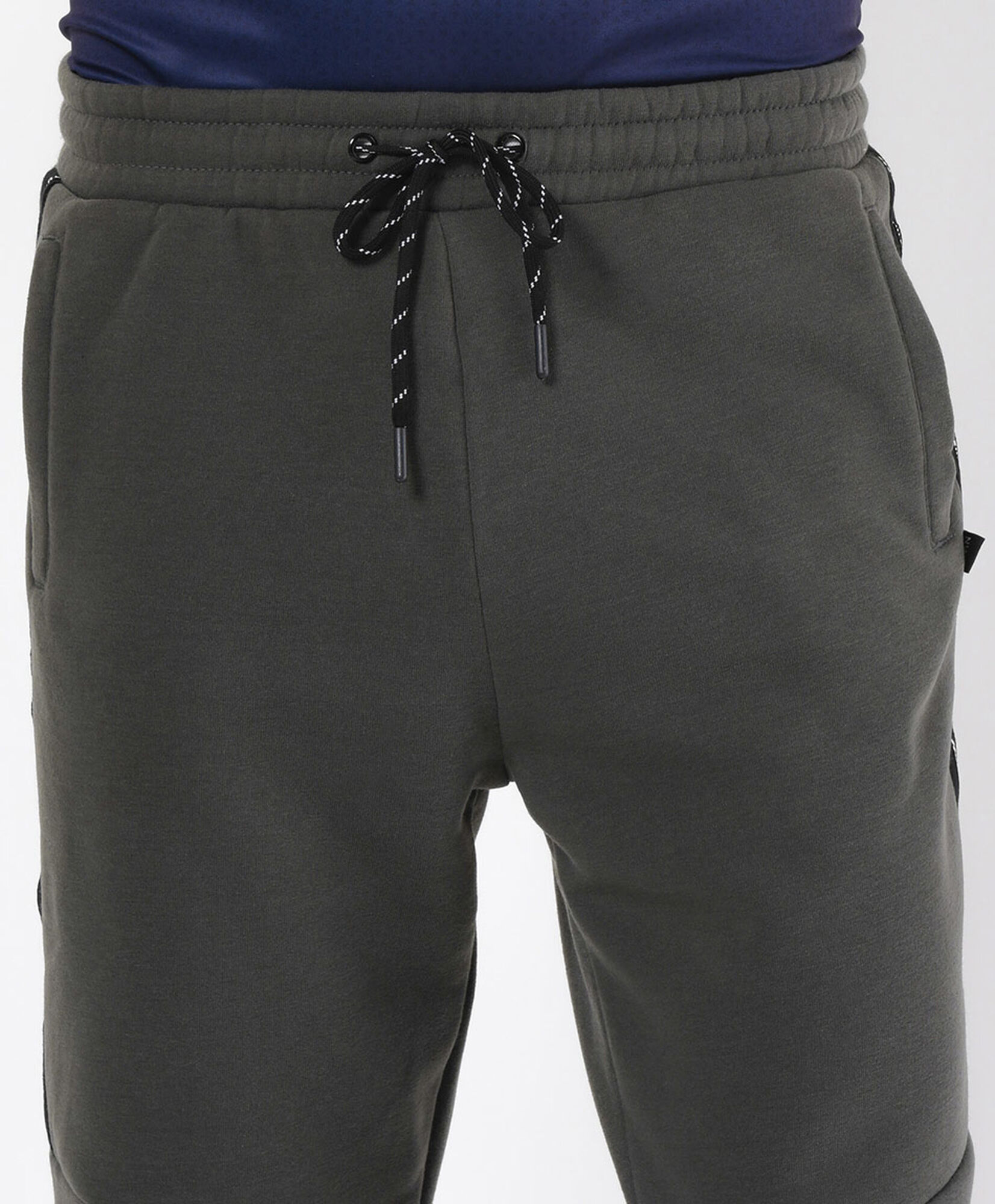 Pantalón de buzo hombre franjas texto slim fit Pantalón de buzo hombre franjas texto slim fit