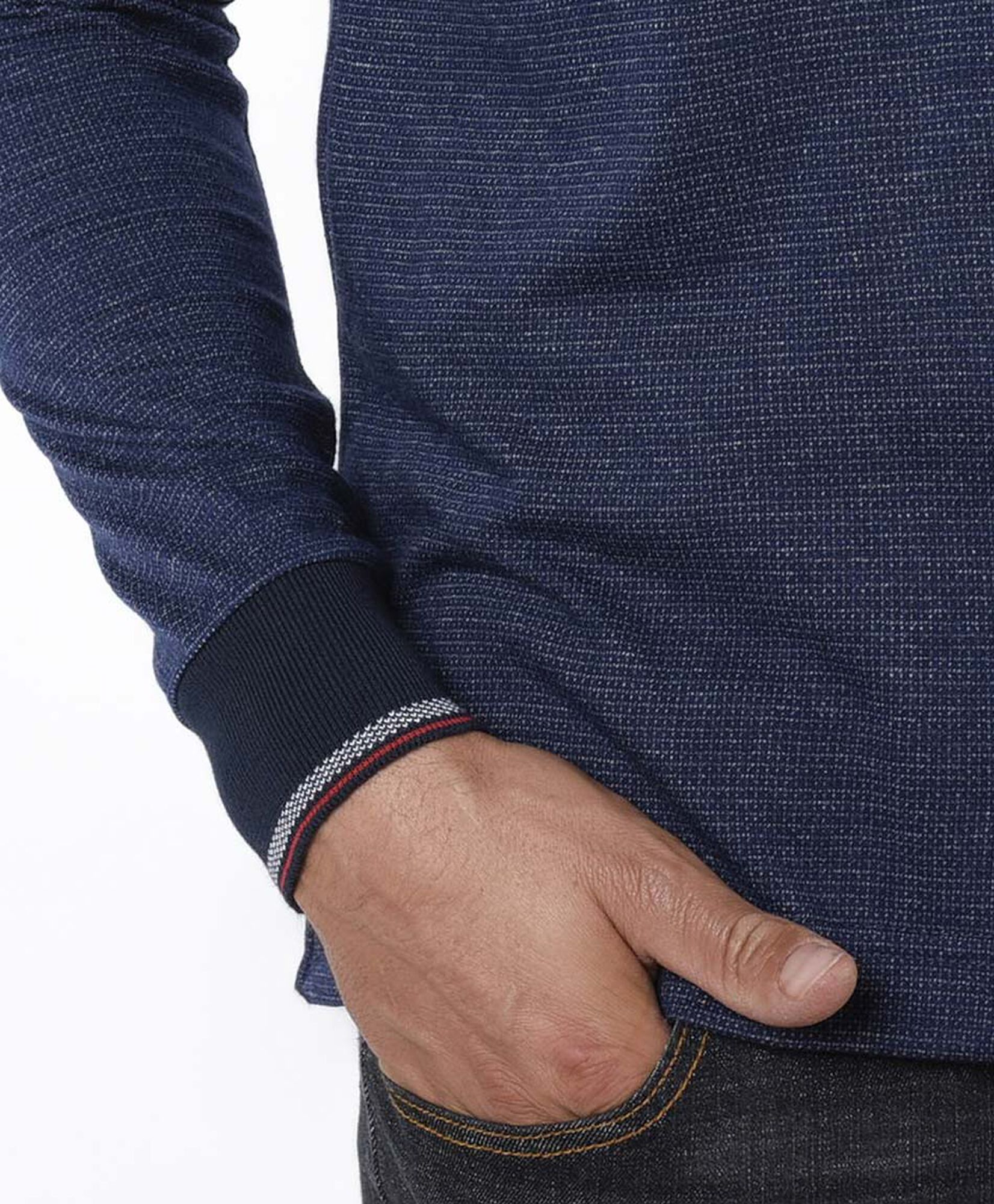 Polera hombre textura cuello piqué Polera hombre textura cuello piqué