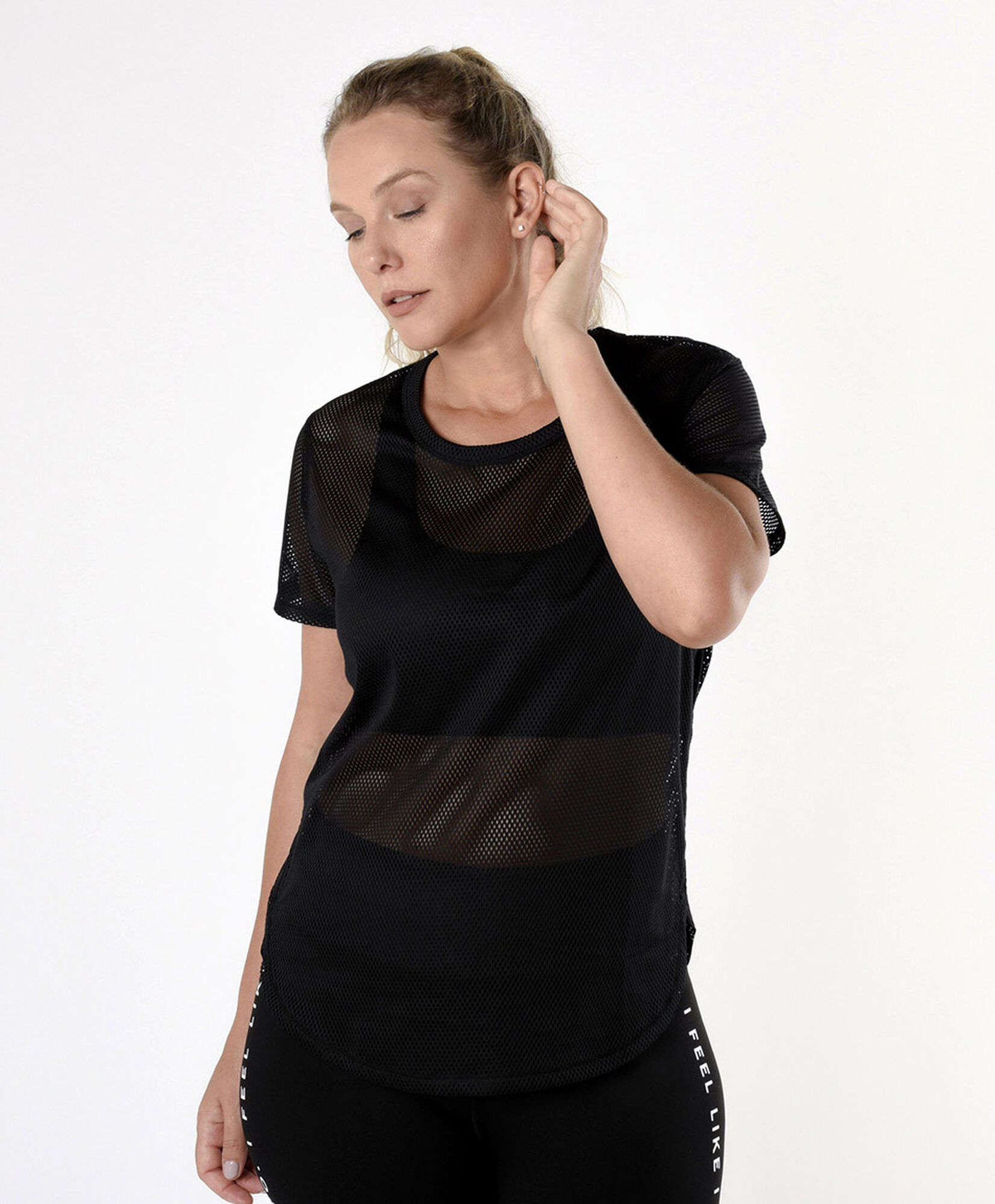 Polera deportiva mujer transparencia Polera deportiva mujer transparencia