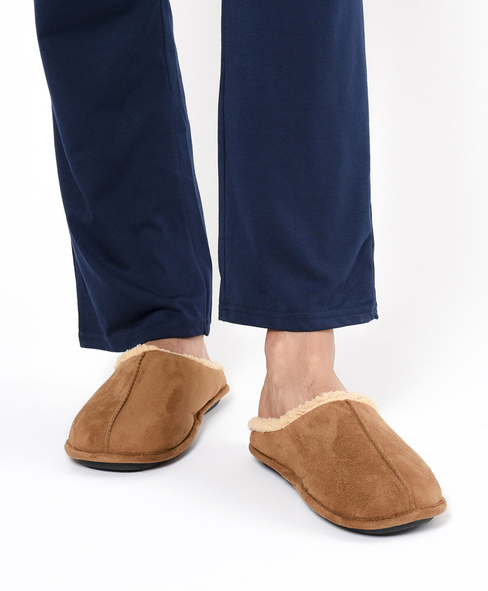 Pantufla hombre gamuza costura Pantufla hombre gamuza costura