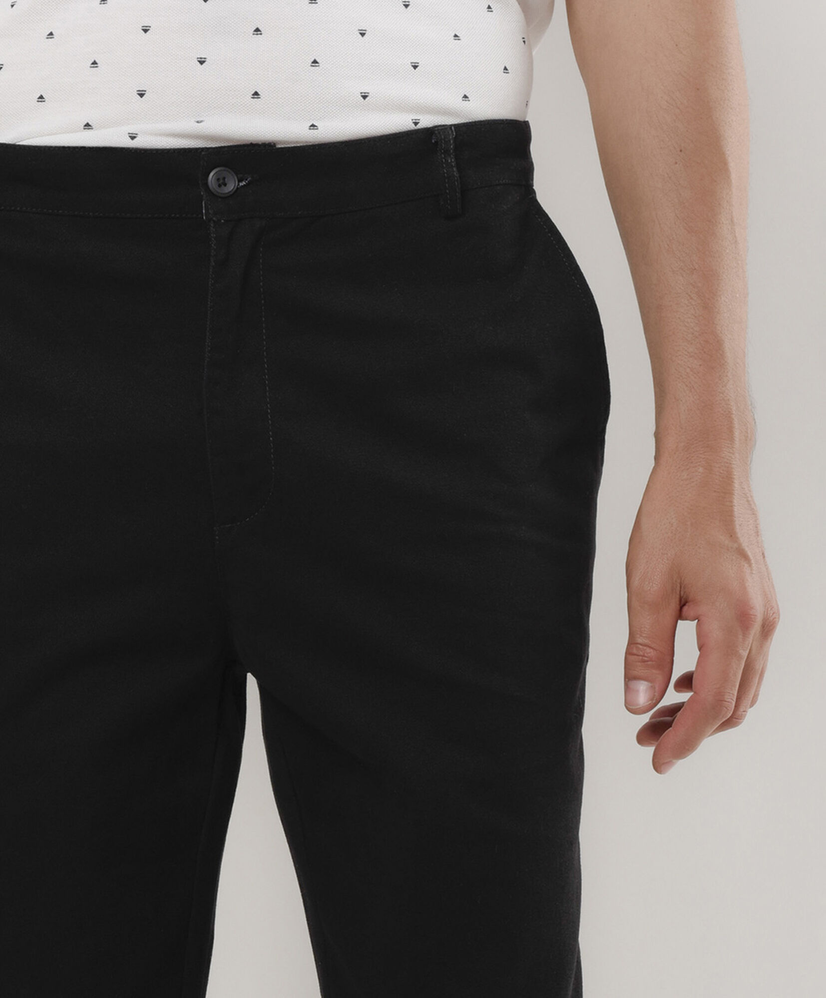 Pantalón hombre liso negro Pantalón hombre liso negro