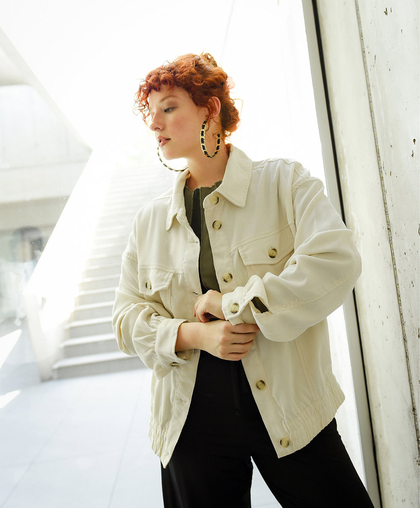 Chaqueta mujer pretina elástica Chaqueta mujer pretina elástica