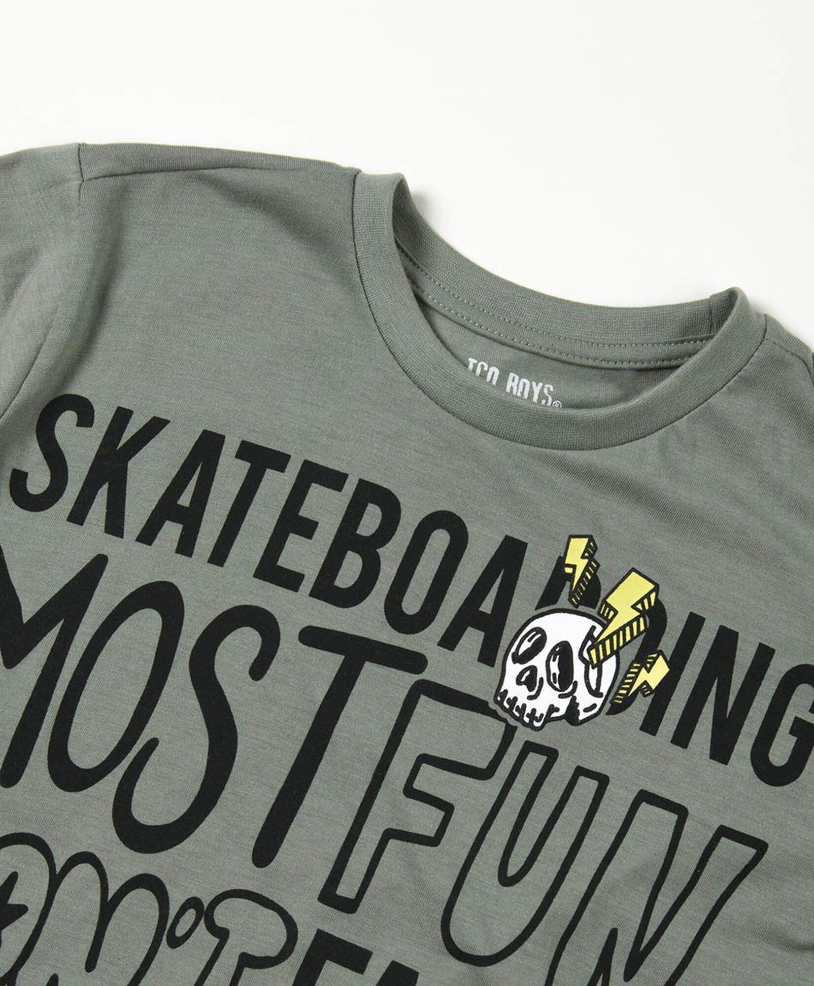 Polera niño frase skate Polera niño frase skate