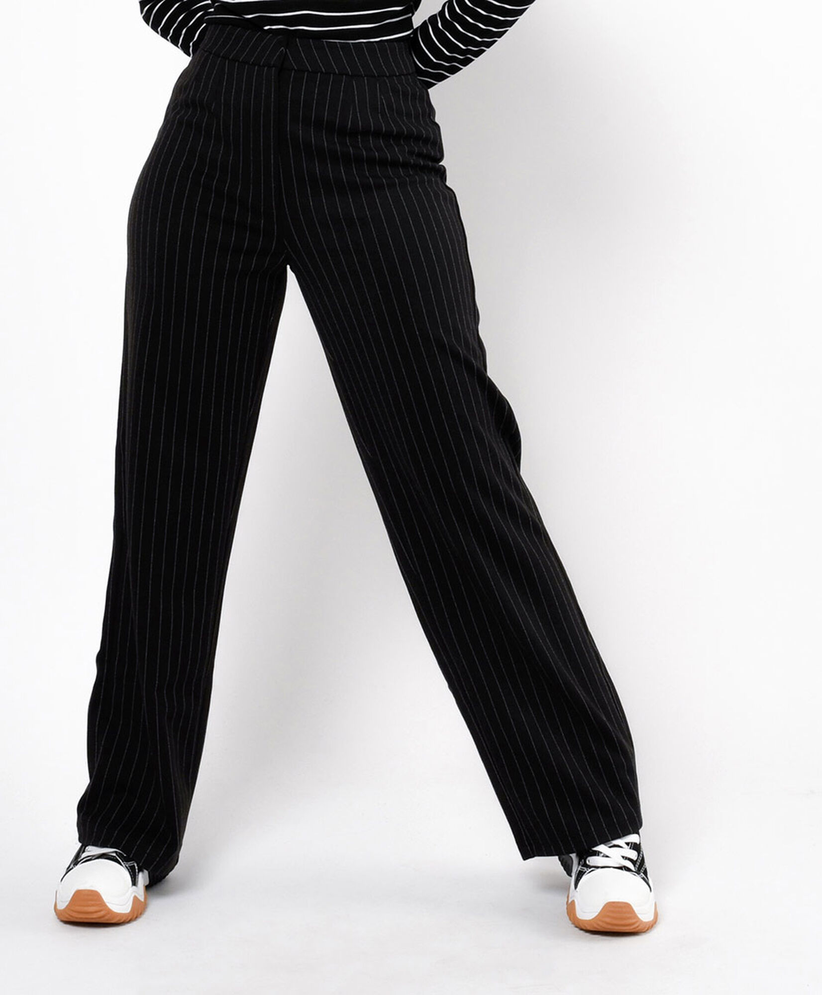 Pantalón mujer líneas verticales wide Pantalón mujer líneas verticales wide