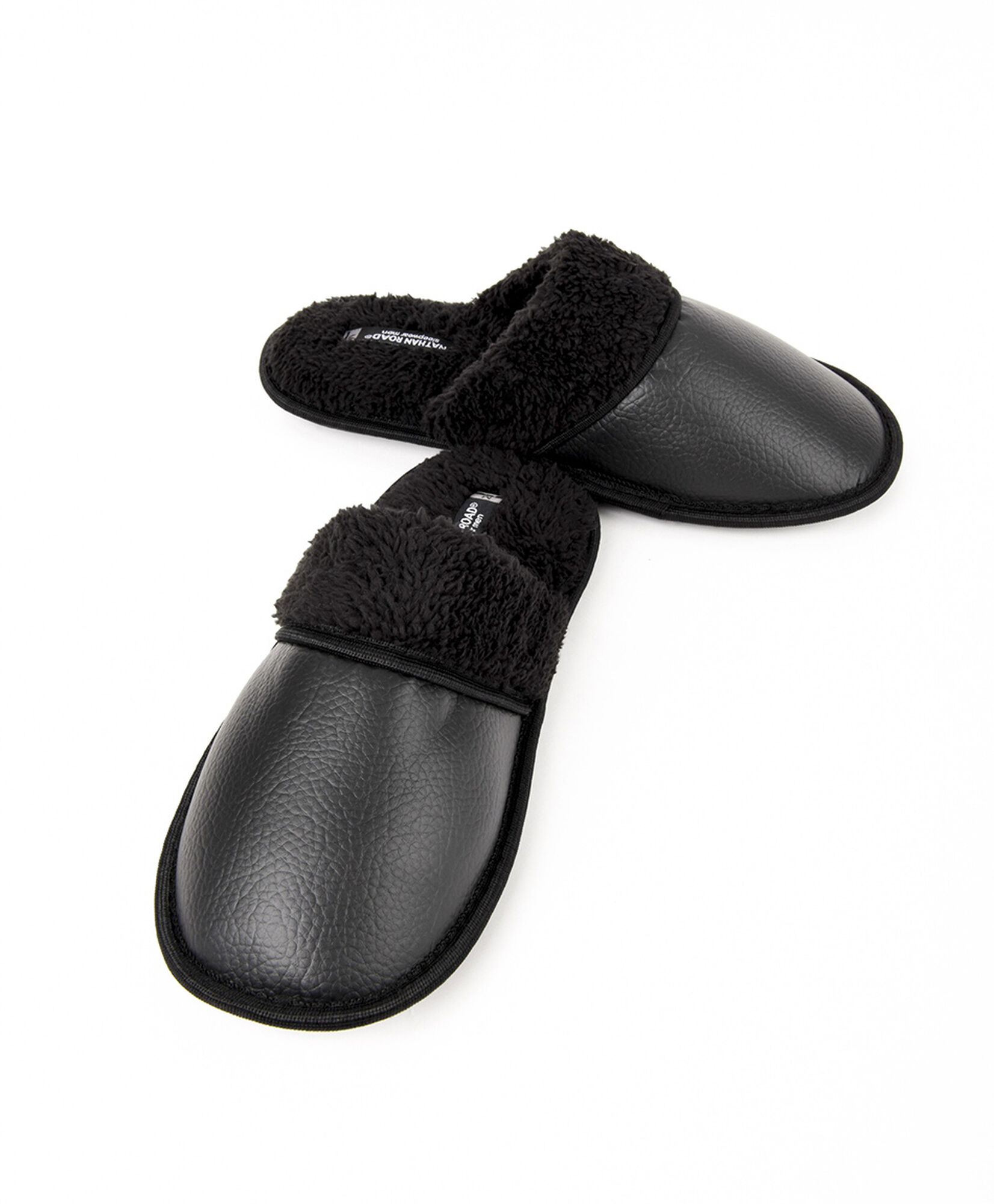 Pantufla hombre cuerina pelitos Pantufla hombre cuerina pelitos