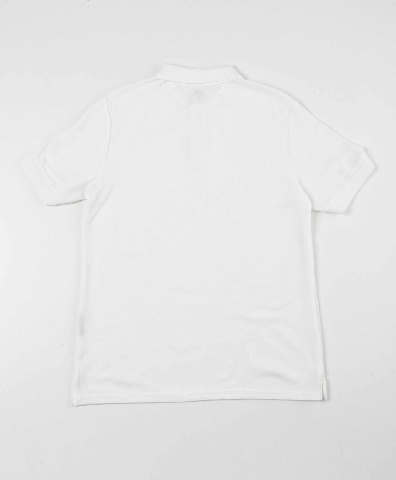 Polera escolar blanca básica Polera escolar blanca básica