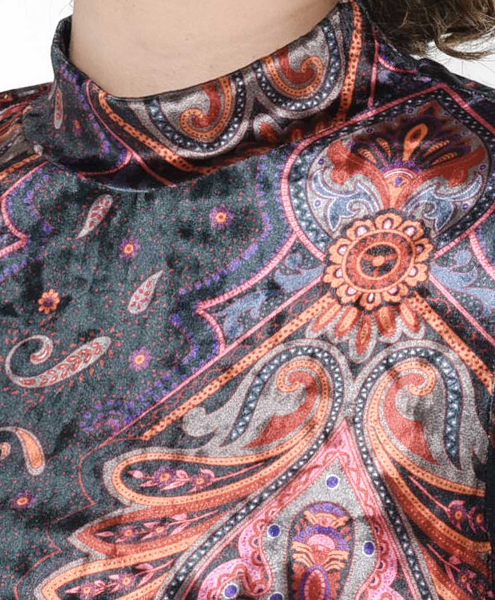 Polera mujer diseño velvet Polera mujer diseño velvet
