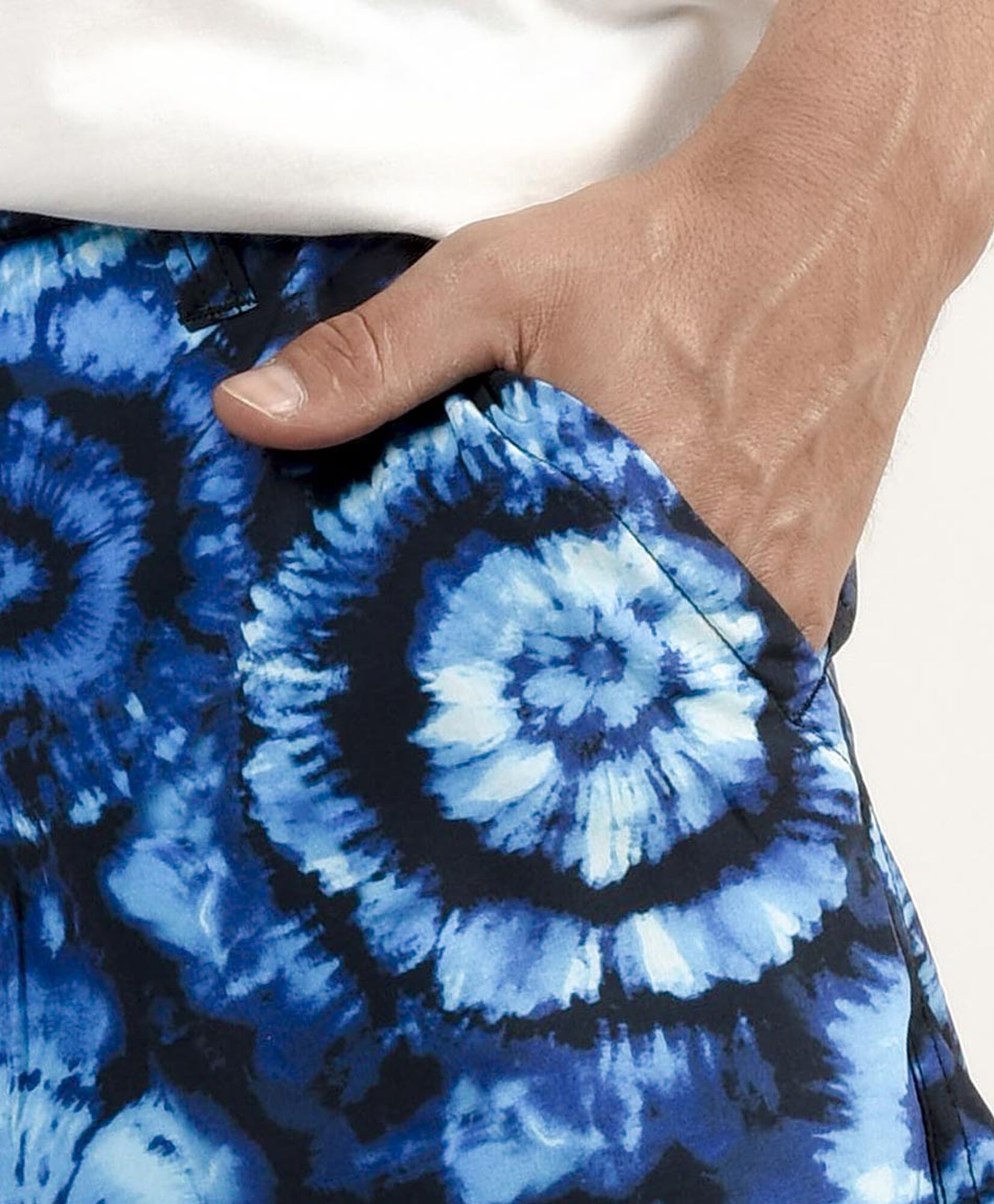 Bermuda hombre tie dye Bermuda hombre tie dye