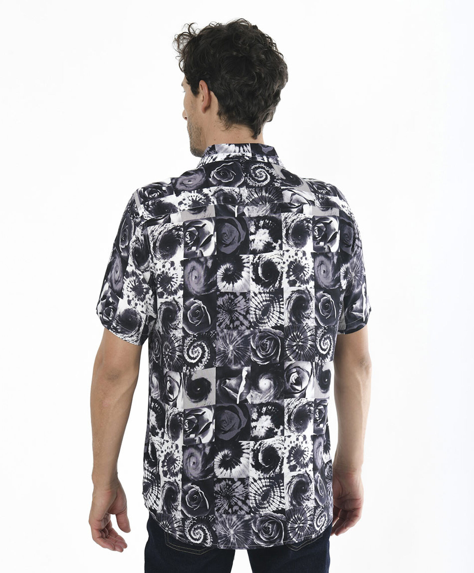 Camisa hombre tie dye flor Camisa hombre tie dye flor
