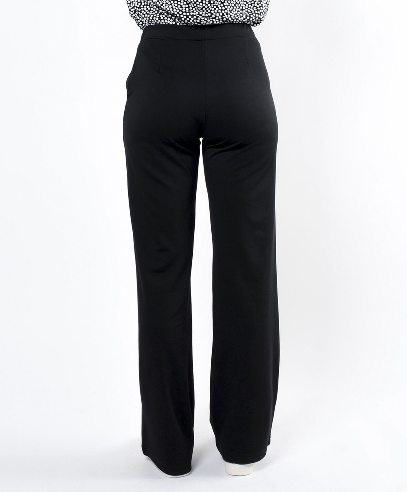 Pantalón mujer corte frontal Pantalón mujer corte frontal