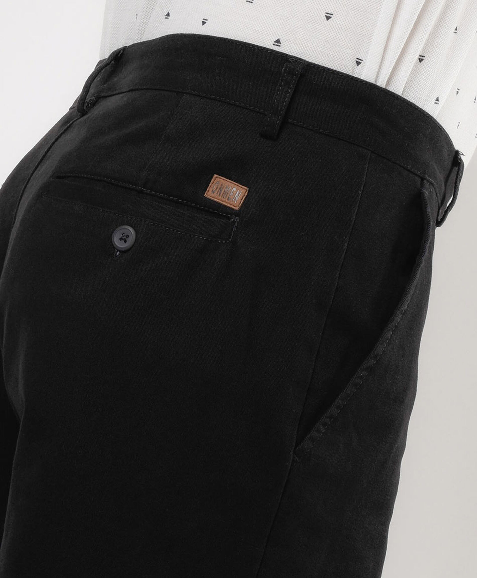 Pantalón hombre liso negro Pantalón hombre liso negro