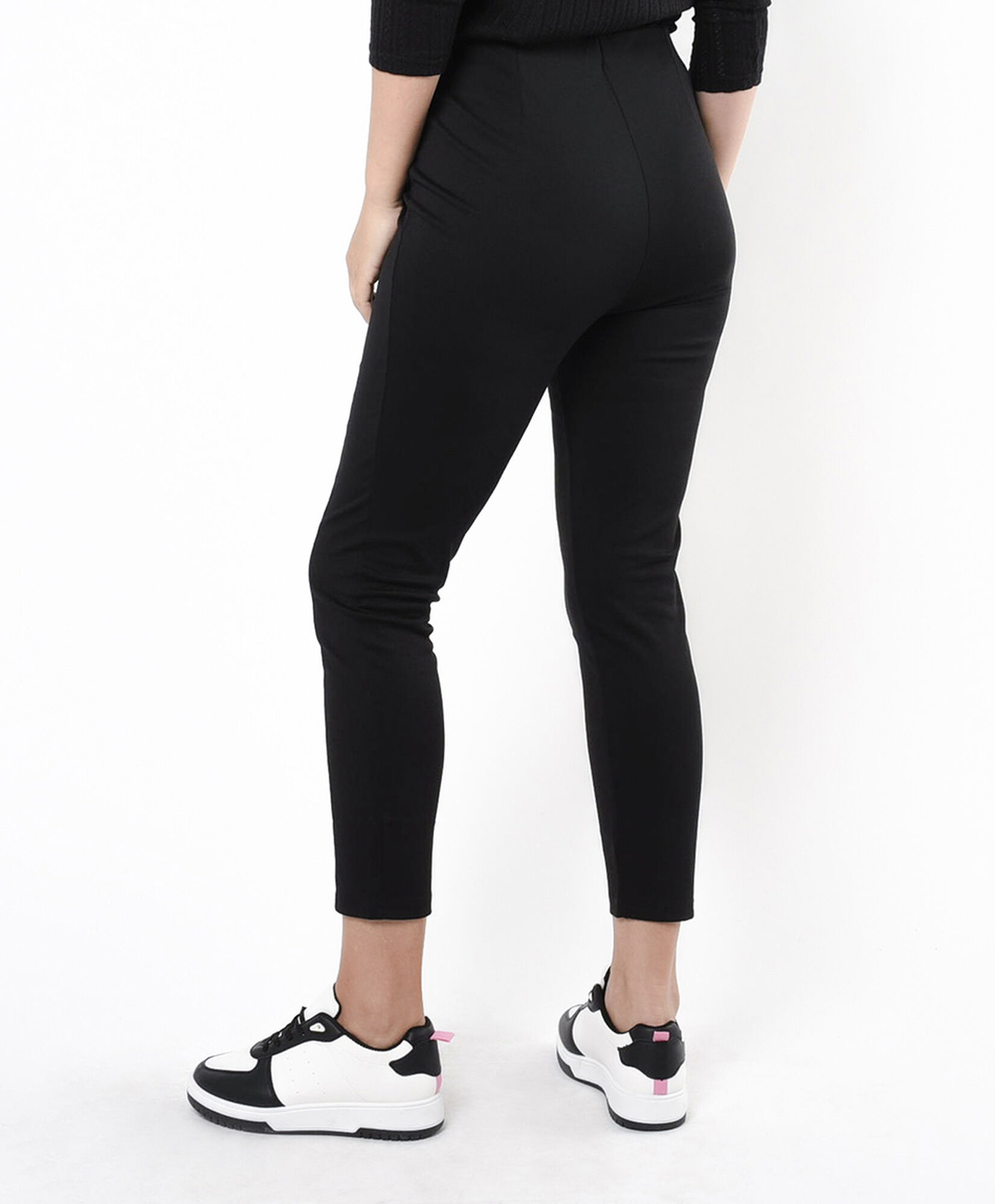 Leggins mujer pinzas botón skinny fit Leggins mujer pinzas botón skinny fit