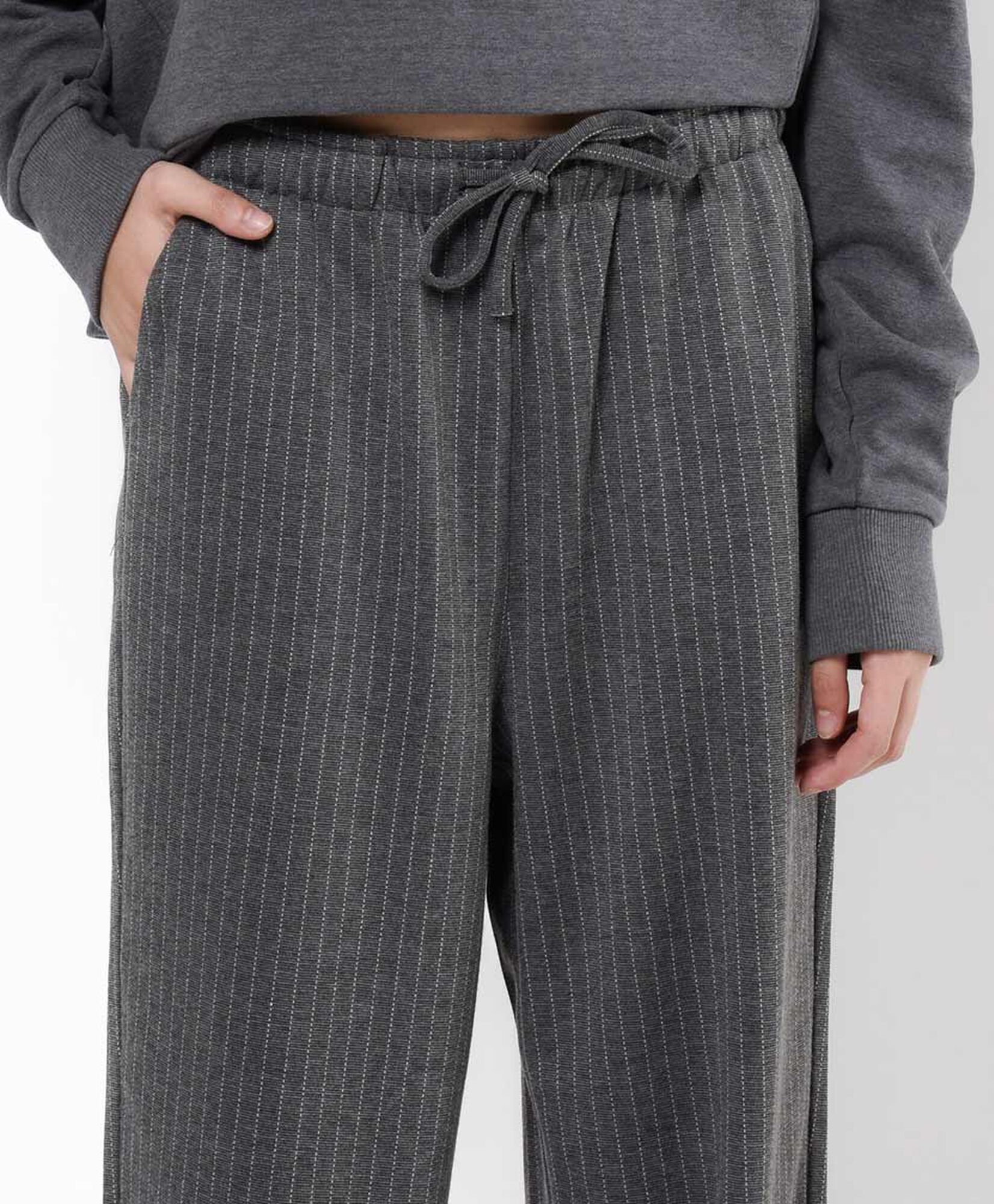 Pantalón mujer líneas comfy Pantalón mujer líneas comfy