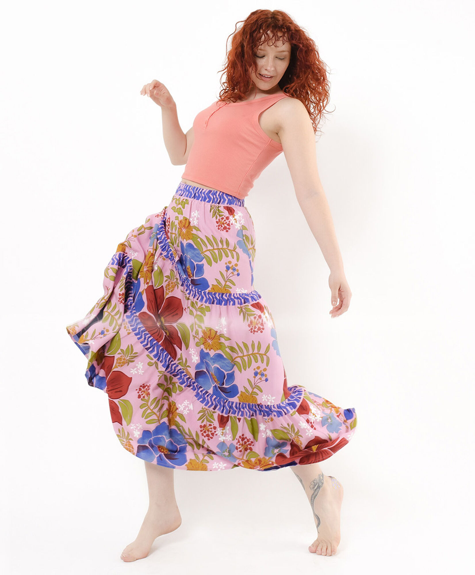 Falda mujer pisos floreada Falda mujer pisos floreada