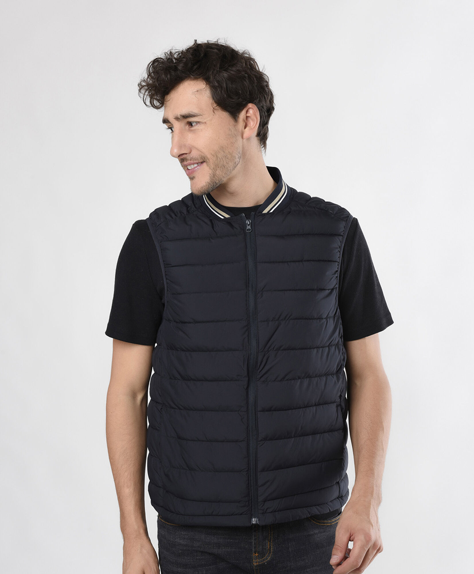 Parka hombre acolchada sin mangas Parka hombre acolchada sin mangas