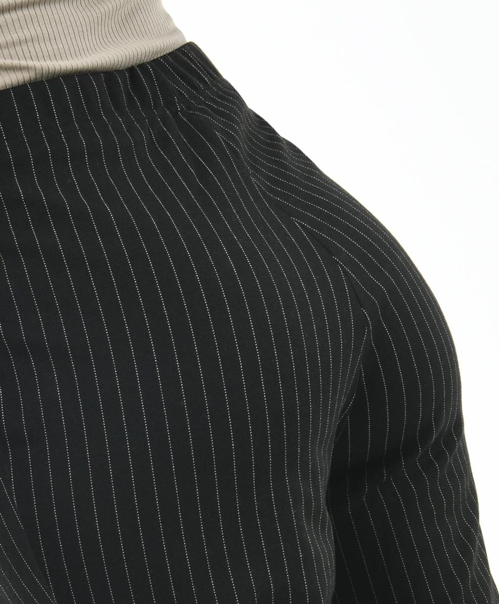 Pantalón mujer líneas flare Pantalón mujer líneas flare