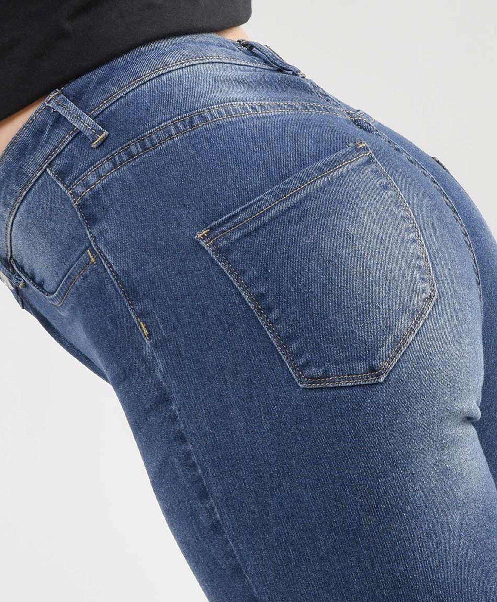Jeans mujer tachas skinny fit Jeans mujer tachas skinny fit