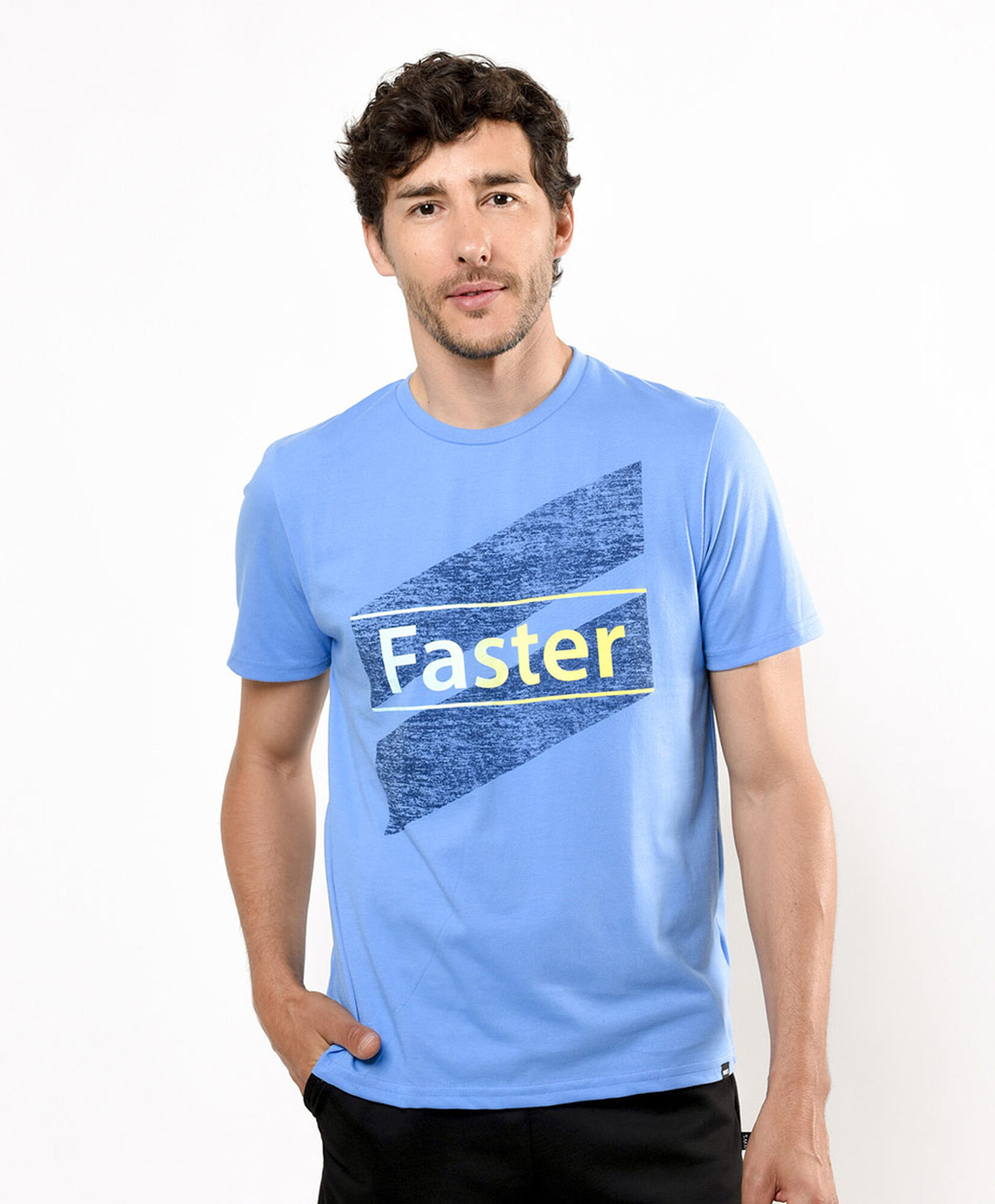 Polera deportiva hombre estampado faster Polera deportiva hombre estampado faster