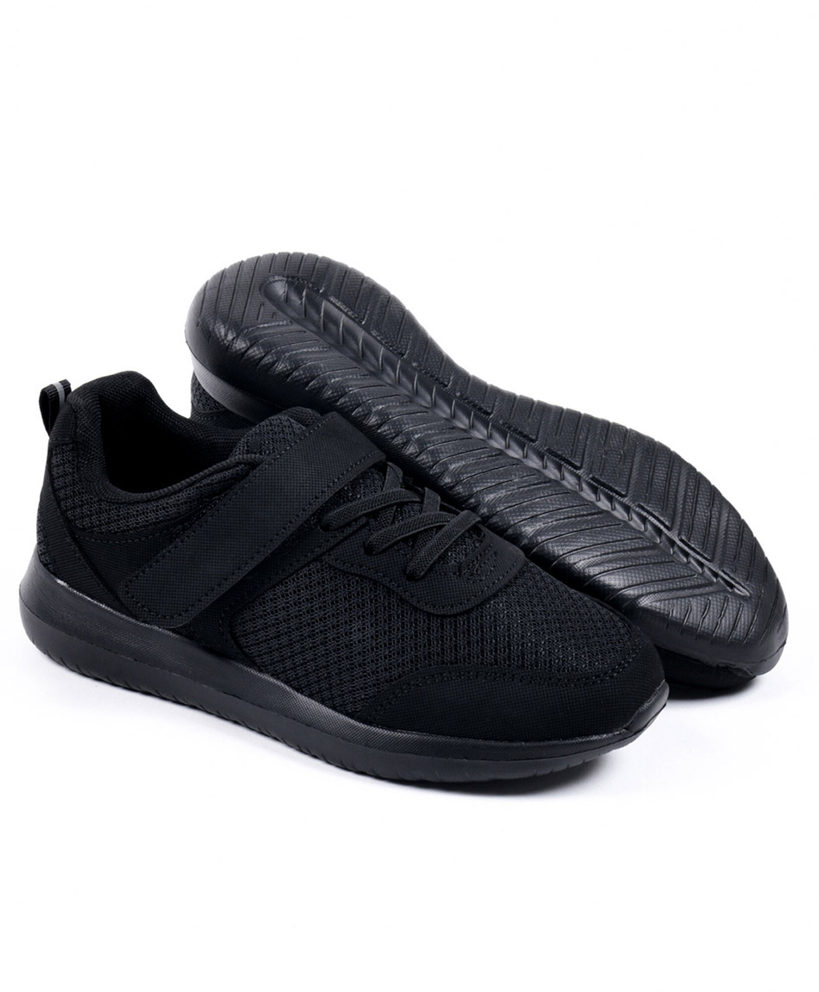 Zapatilla escolar deportiva malla Zapatilla escolar deportiva malla
