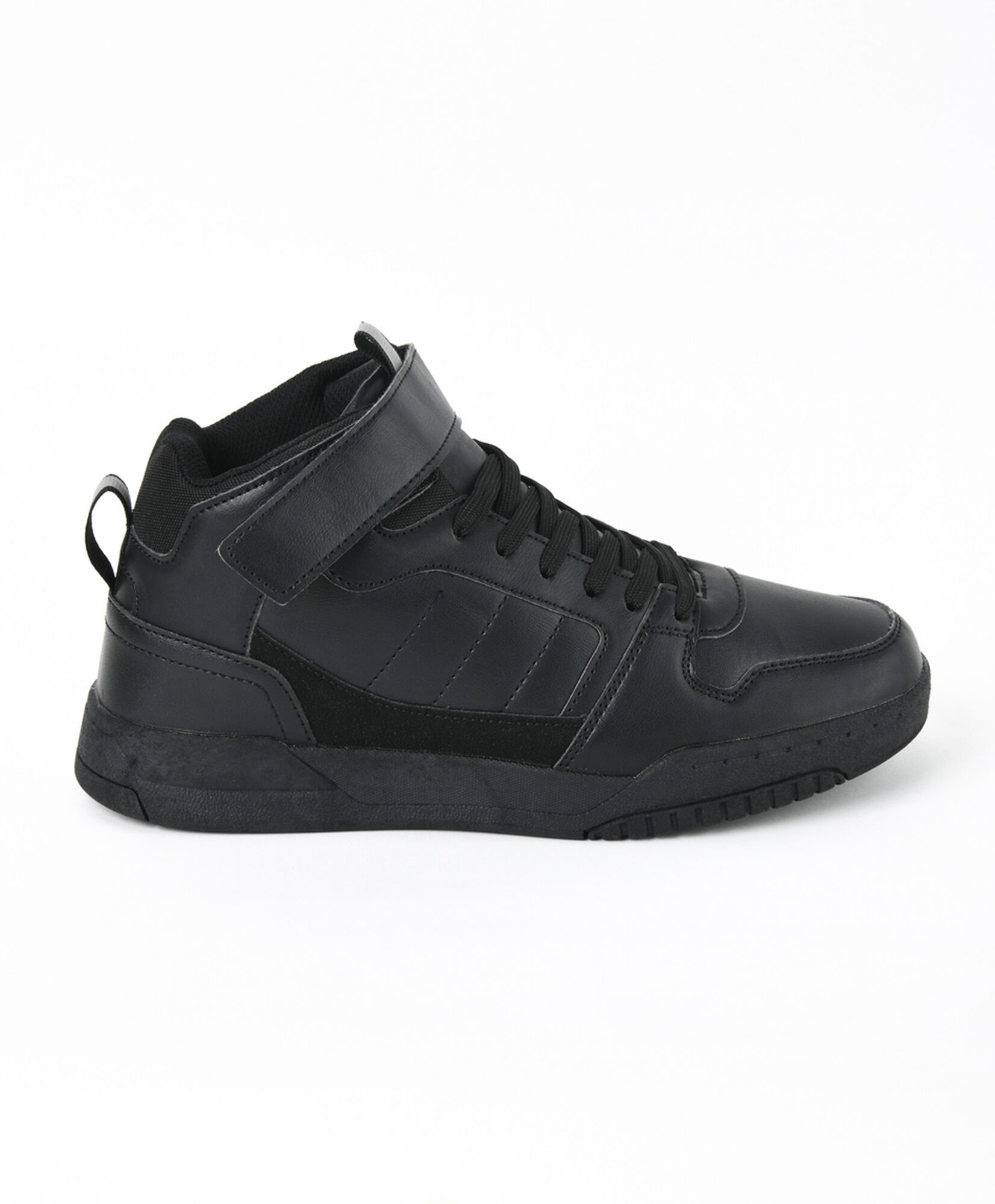 Zapatilla escolar caña alta velcro Zapatilla escolar caña alta velcro
