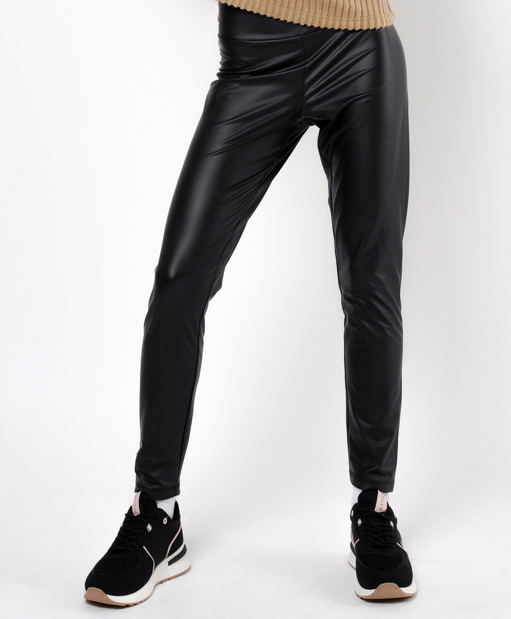 Leggins mujer estilo cuerina negro Leggins mujer estilo cuerina negro