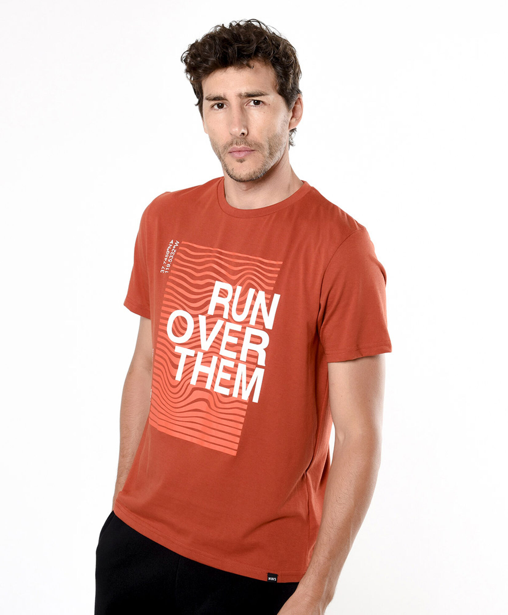 Polera deportiva hombre run Polera deportiva hombre run