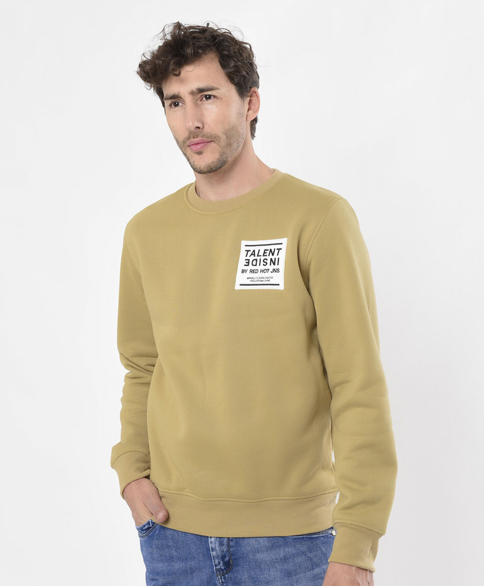 Polerón hombre parche Polerón hombre parche