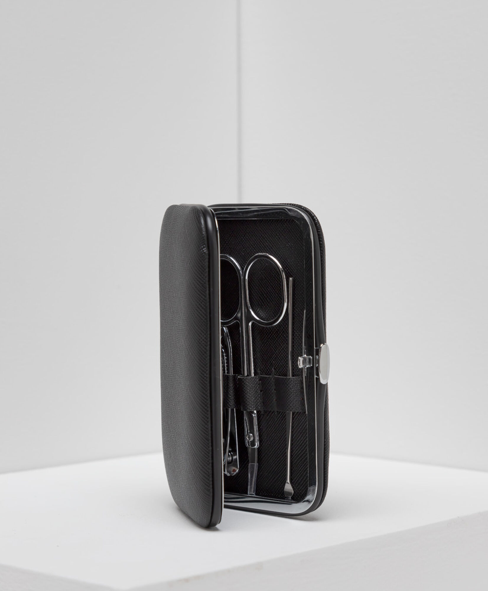 Set manicure black Set manicure black