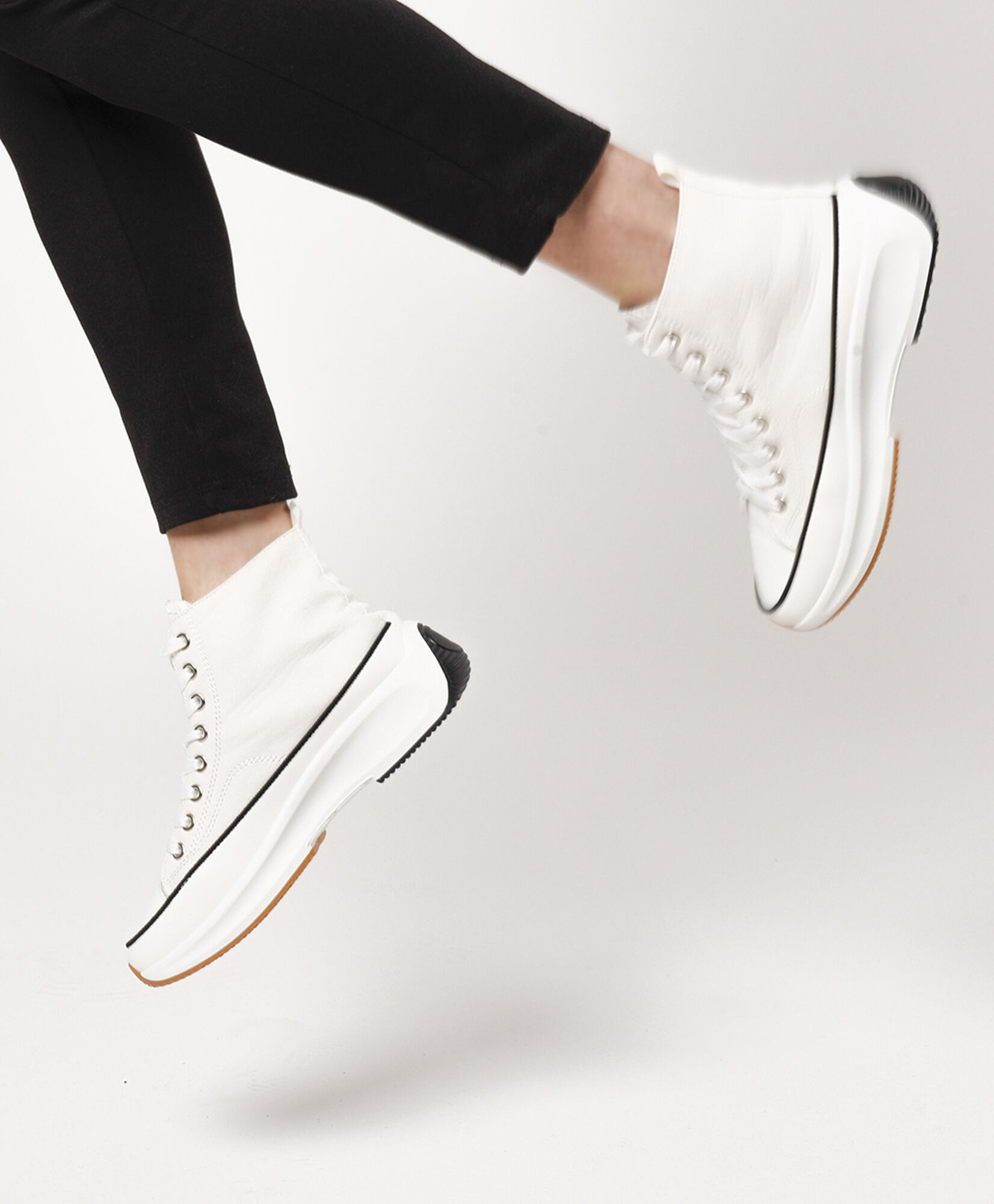 Zapatilla mujer caña alta blanca Zapatilla mujer caña alta blanca