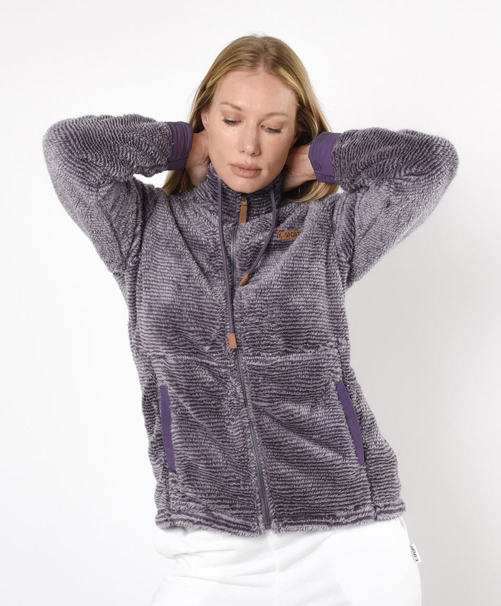 Polar deportivo mujer líneas morado Polar deportivo mujer líneas morado