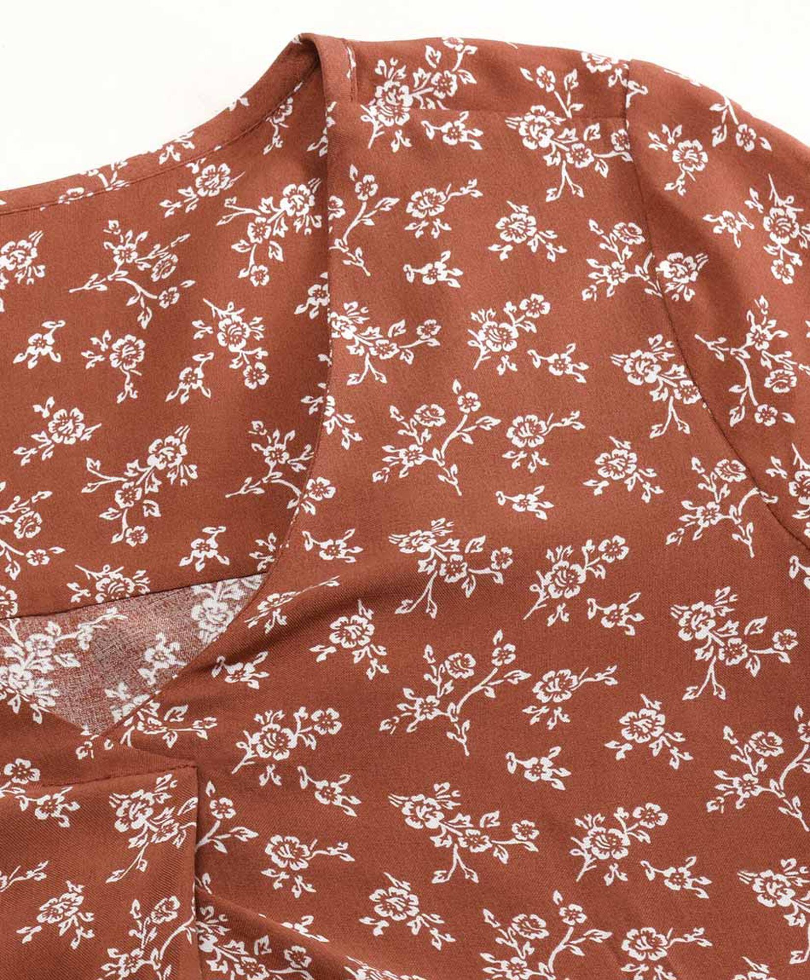 Blusa mujer estampado florcitas Blusa mujer estampado florcitas