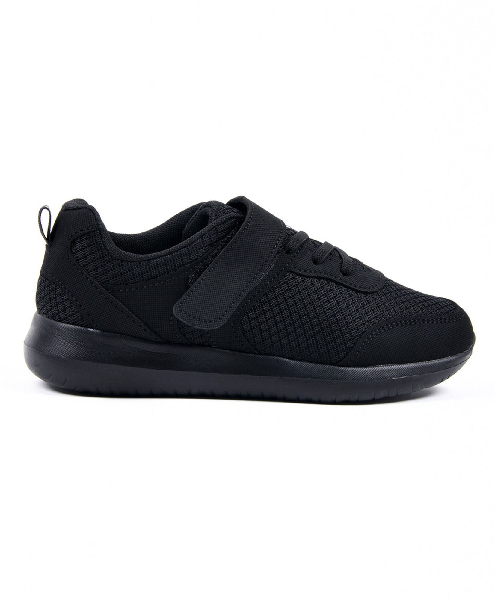 Zapatilla escolar deportiva malla Zapatilla escolar deportiva malla