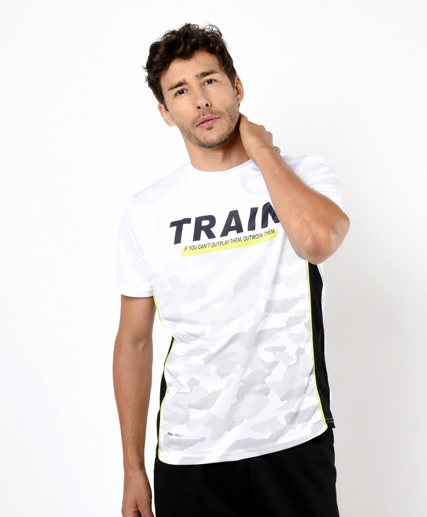 Polera deportiva hombre camuflaje Polera deportiva hombre camuflaje