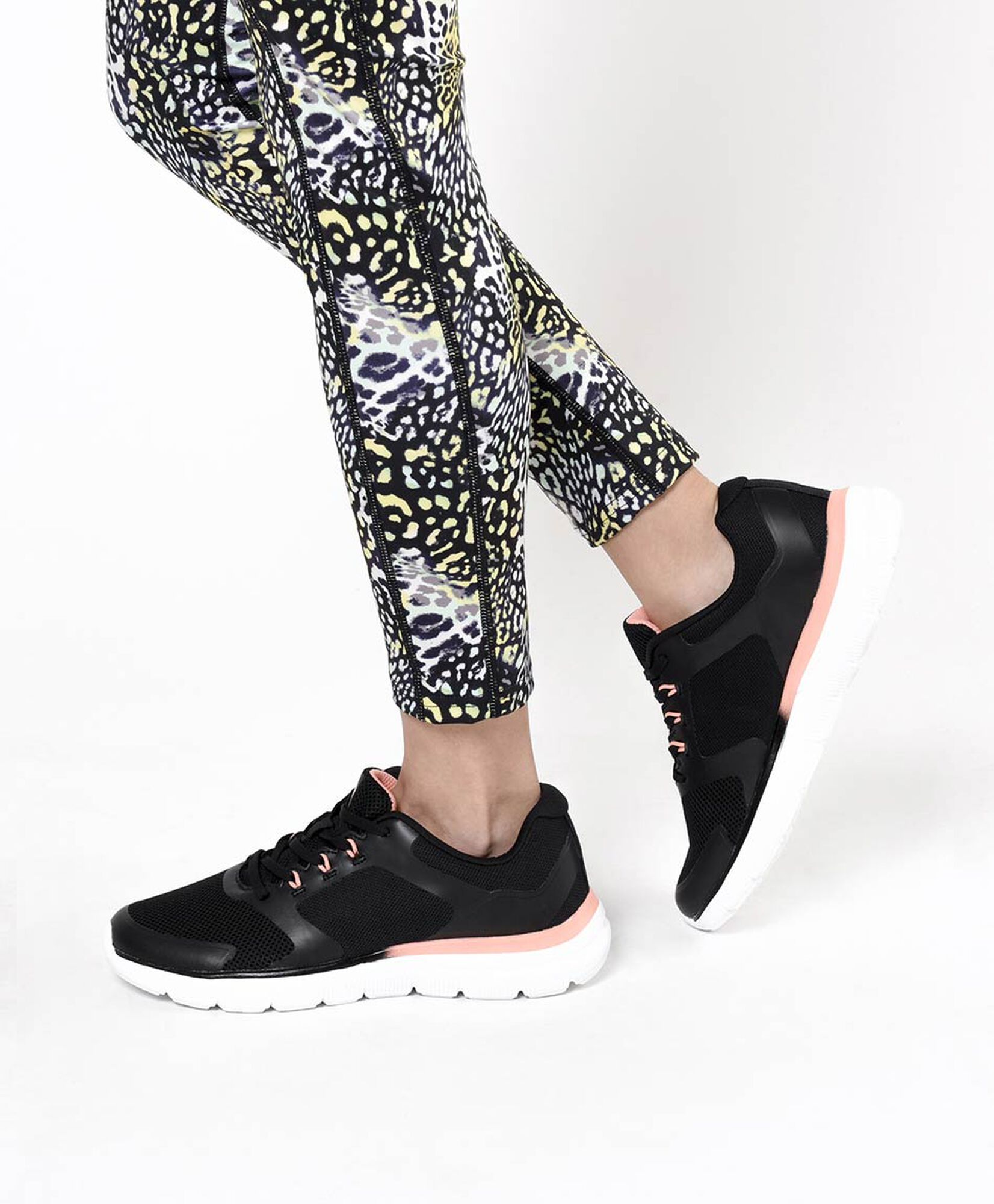 Zapatilla deportiva mujer bicolor Zapatilla deportiva mujer bicolor