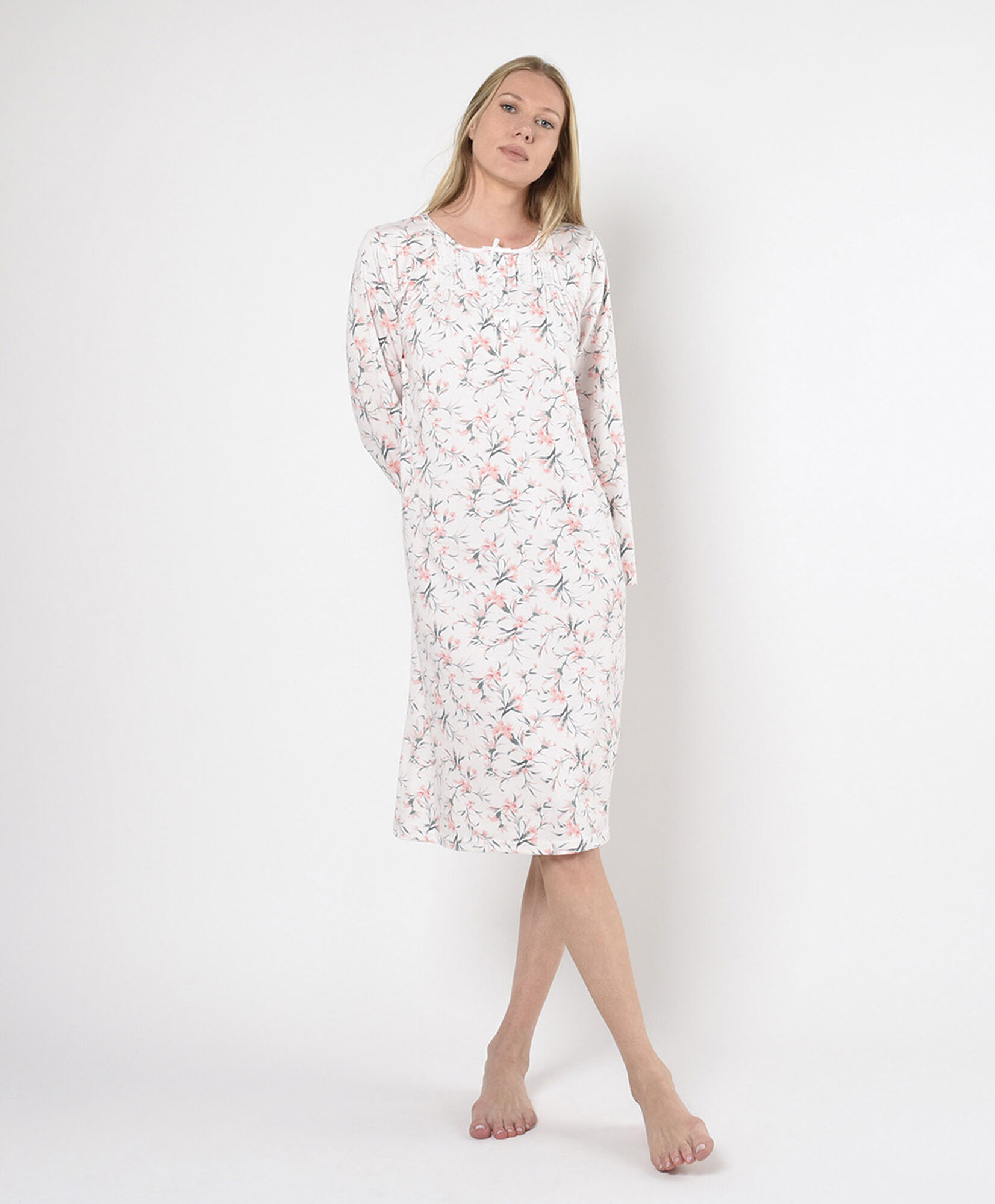 Camisa de dormir mujer floreada Camisa de dormir mujer floreada